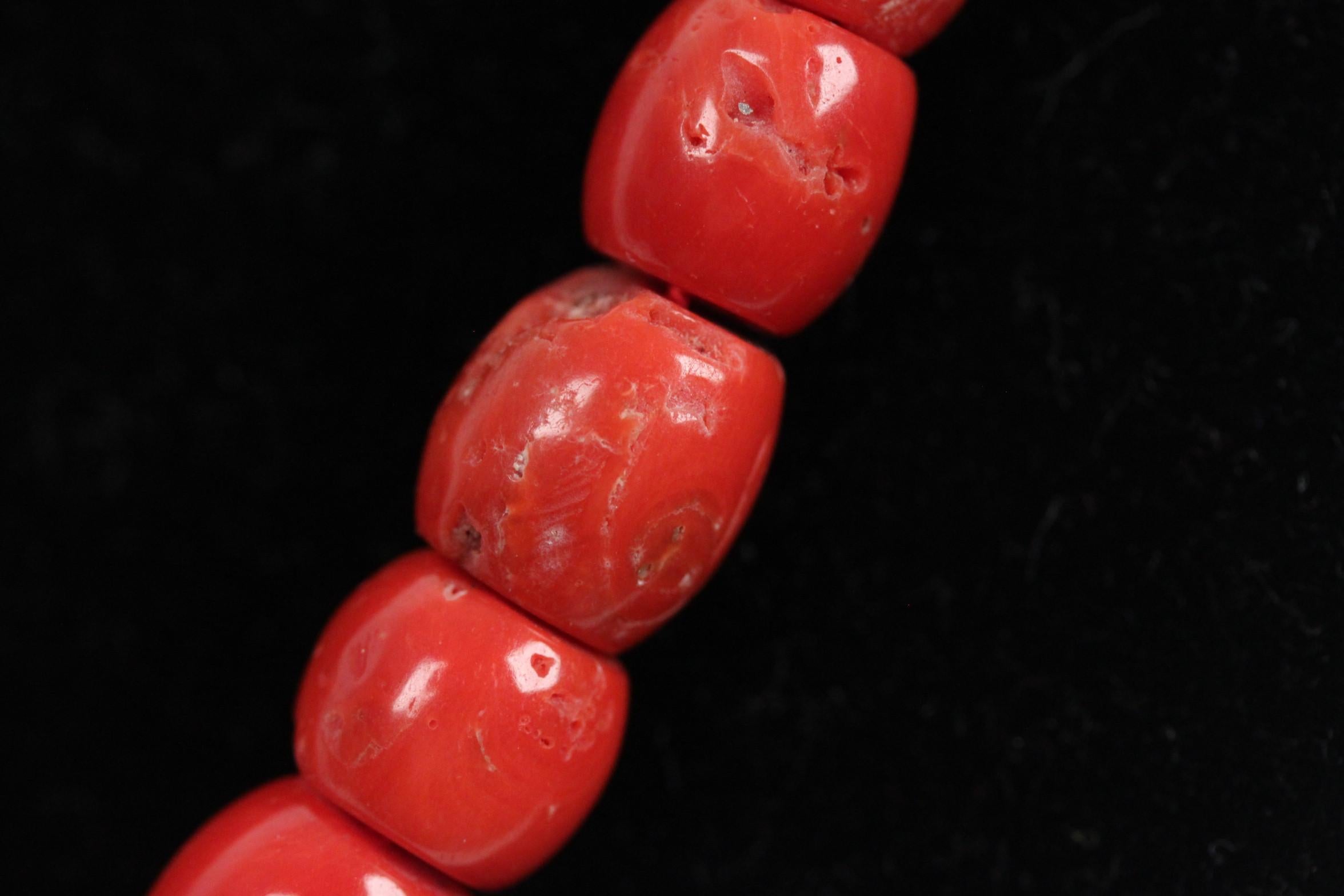 Women's or Men's Vintage Natural Red Mediterranean Coral Strand Necklace Beads