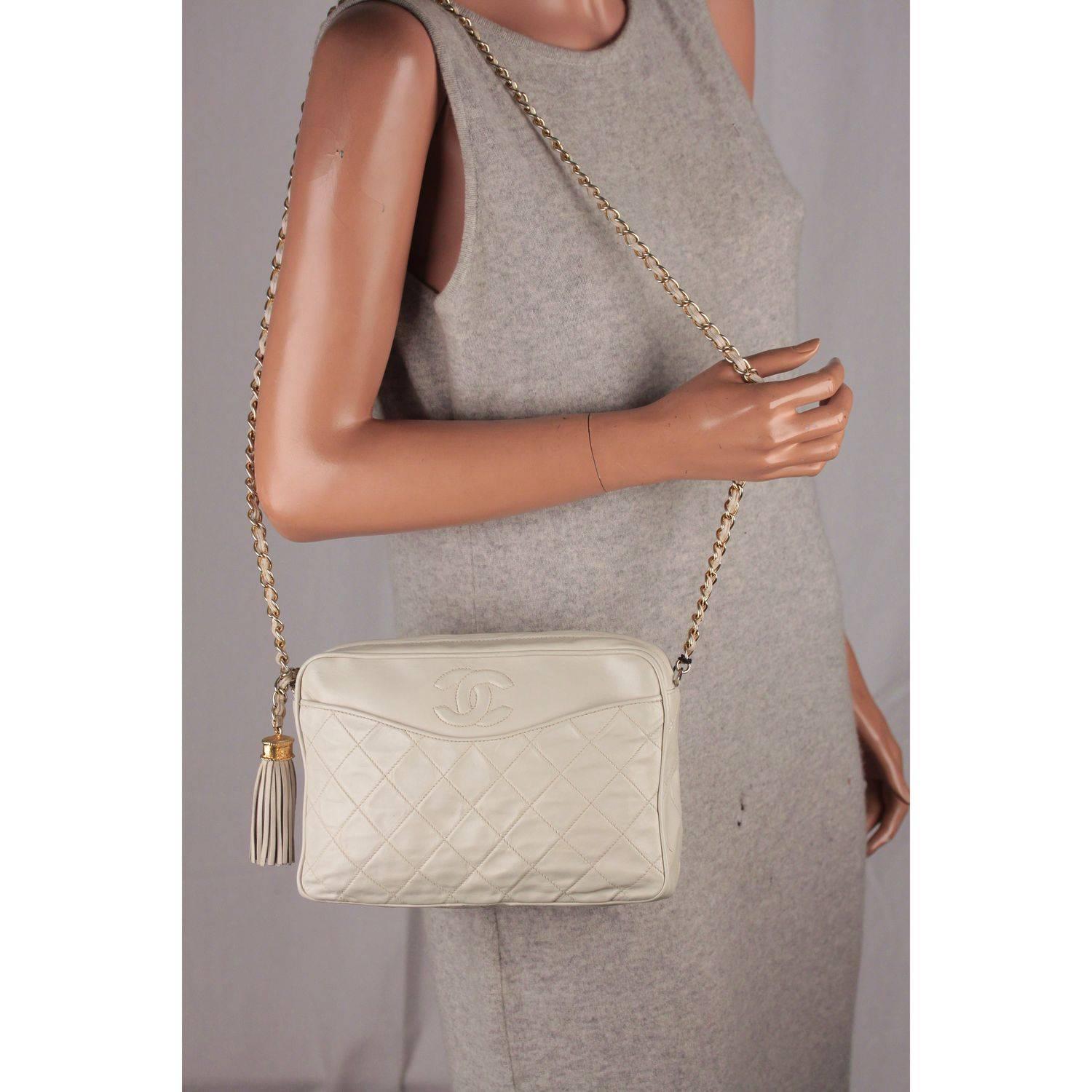 CHANEL Vintage Ivory QUILTED Leather CC Stitch CAMERA BAG w/ Tassel 2