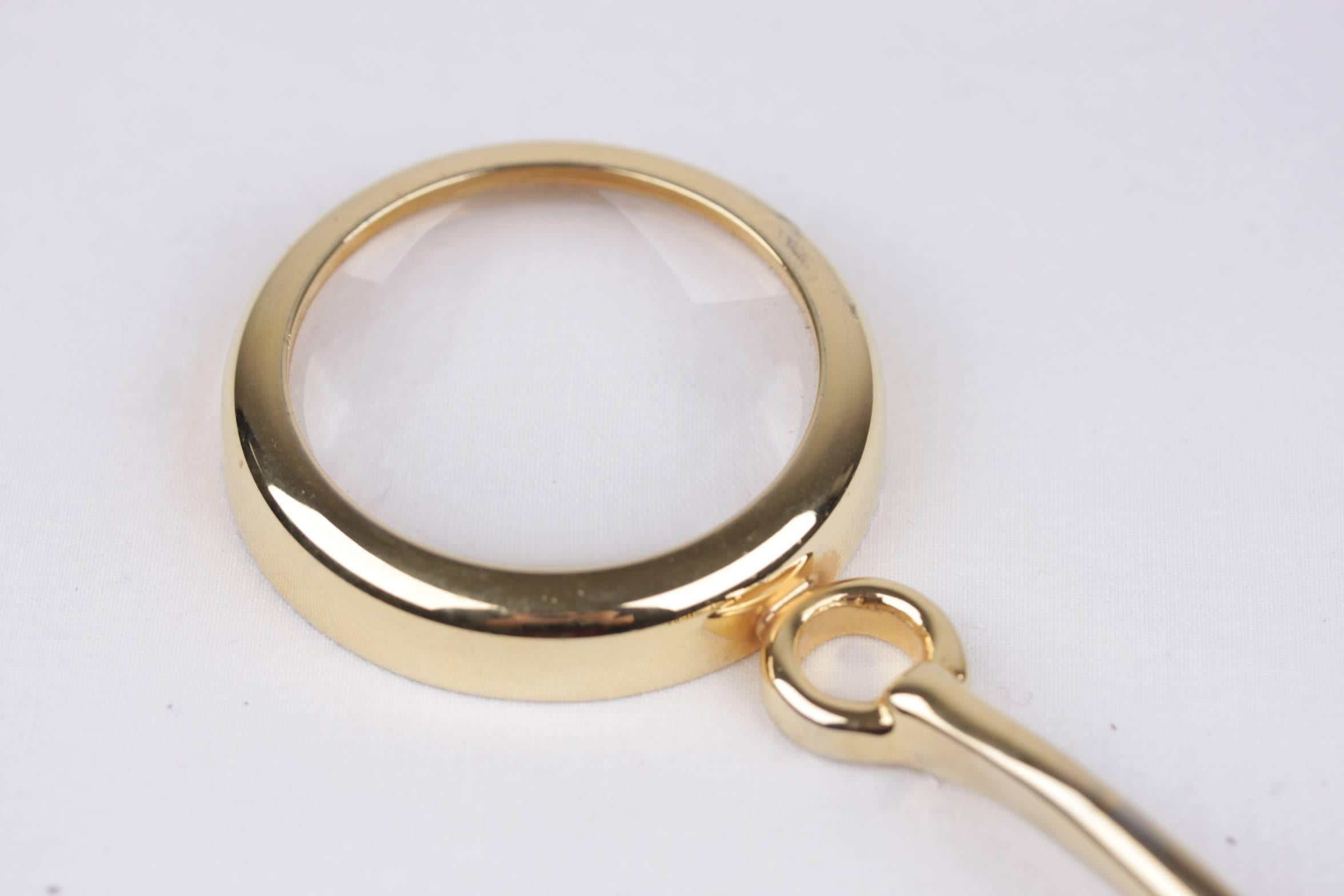 GUCCI Italian VINTAGE Gold Metal MAGNIFYING GLASS Horsebit HOME DECOR In Good Condition In Rome, Rome
