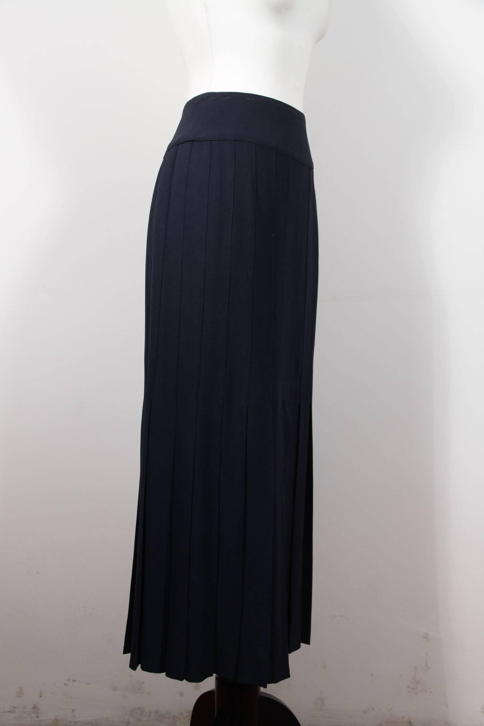 Women's CHANEL BOUTIQUE Vintage Navy Blue Long MAXI SKIRT w/ PLEATS Size 38 FR