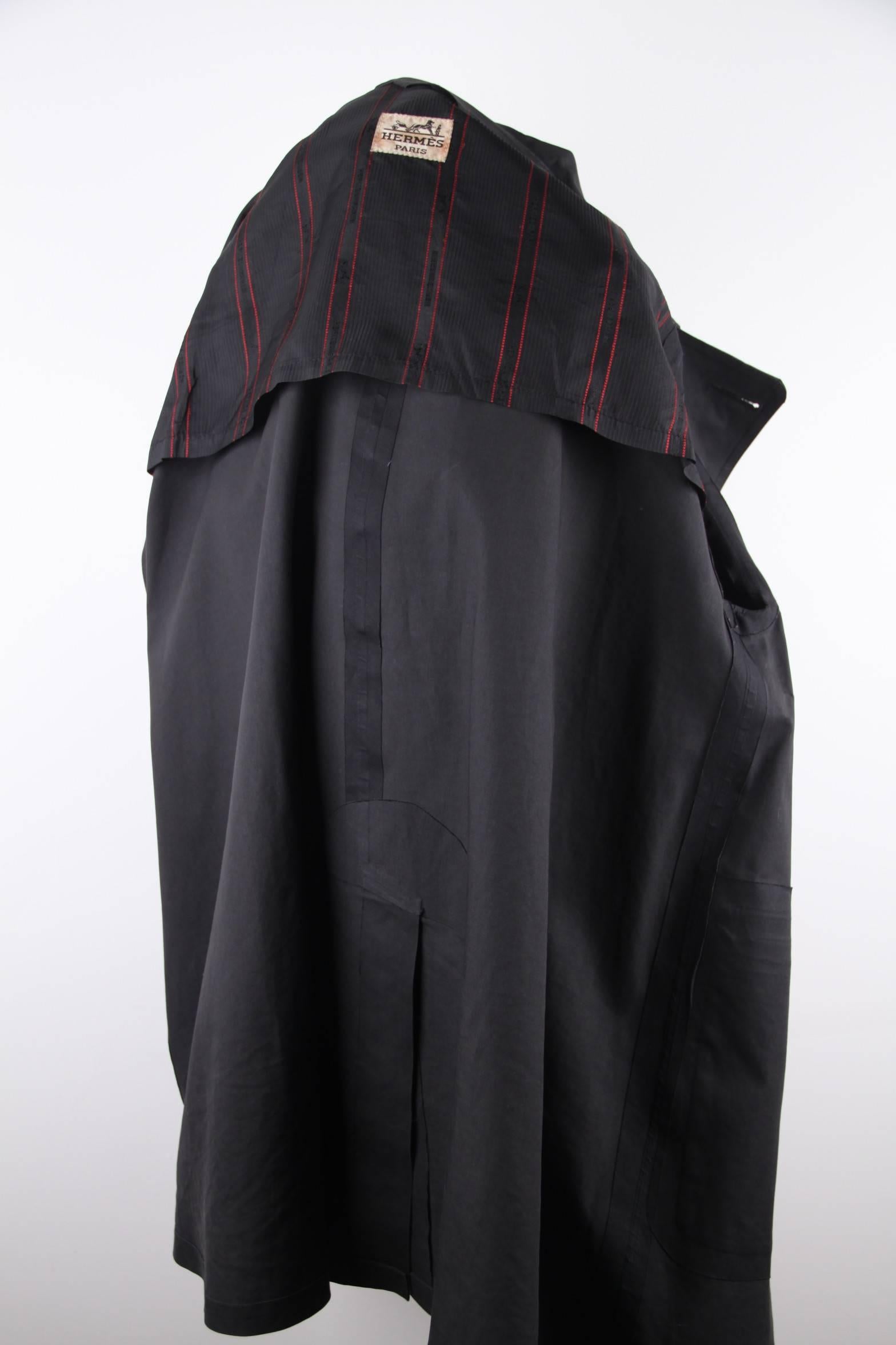 HERMES PARIS Vintage Black Cotton MACKINTOSH COAT Mac Mack RAINCOAT In Excellent Condition In Rome, Rome