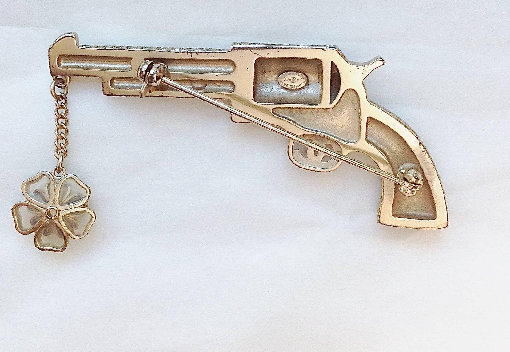 Women's or Men's  Chanel ✿*ﾟDALLAS Craftsmanship Gripoix Camellia Jeweled Gun Pistol Brooch For Sale