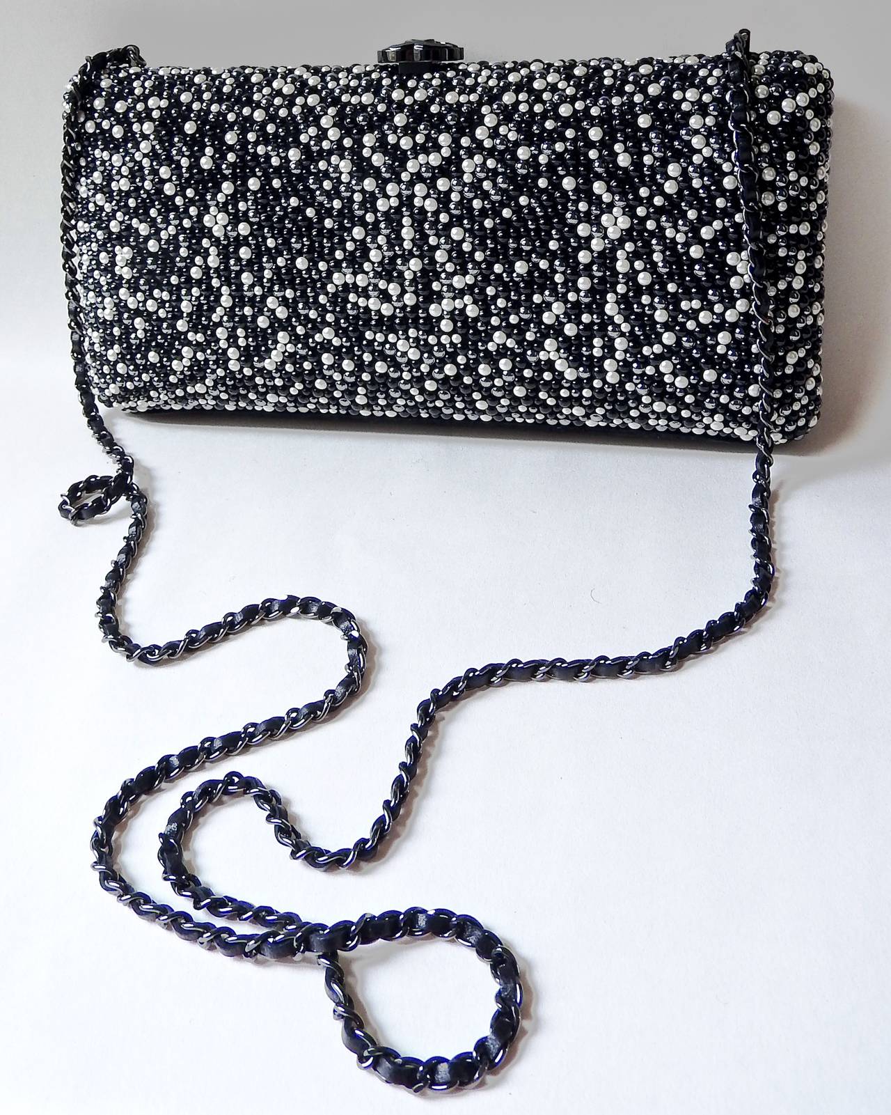Chanel 2014 Bijoux Jewelled Minaudière Pearl Clutch Bag For Sale 2