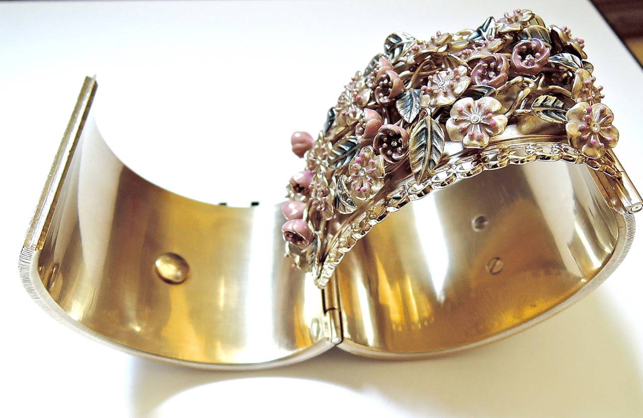 13C Chanel ROYALE HIP-HOP Lavish Solid Brass Flower Cuff Bracelet In Excellent Condition In KAOHSIUNG, TW