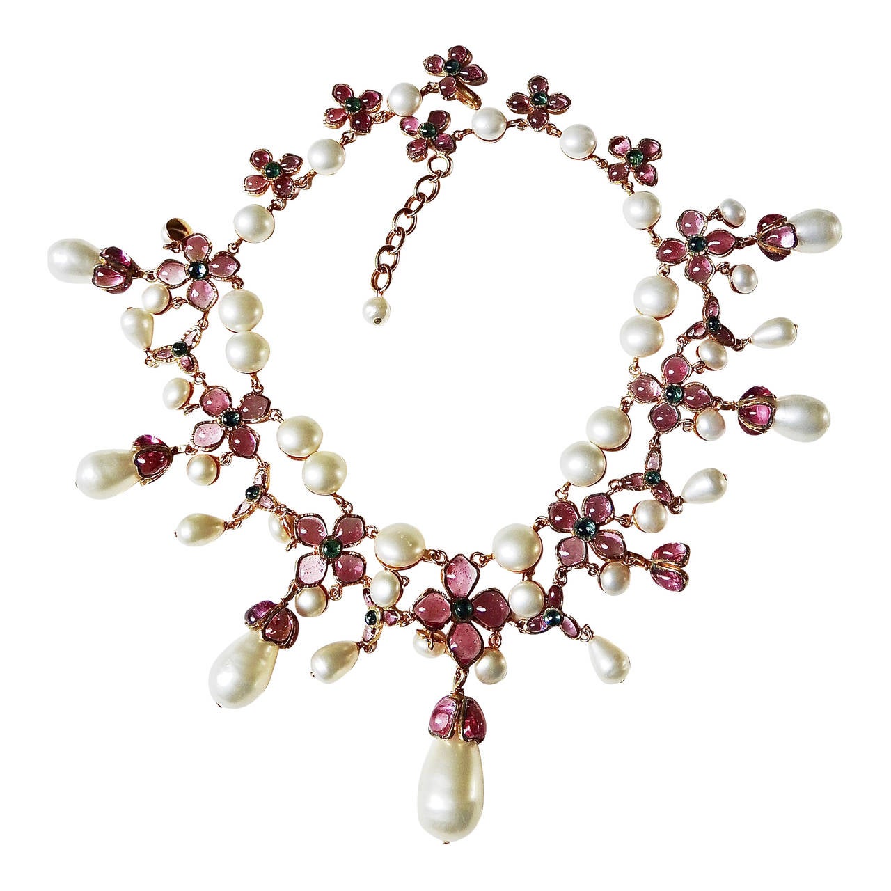 Vintage ✿*ﾟ95P Chanel Gripoix Glass Flower Oversized Teardrop Pearl Necklace For Sale