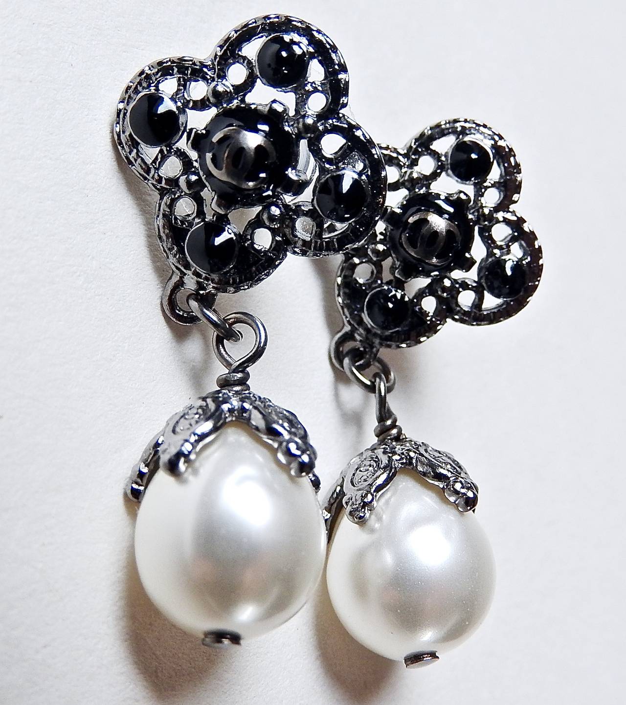 Chanel 08A ✿*ﾟGunmetal See Through Luscious Glass Eggplant Pearl Drop Earrings 2