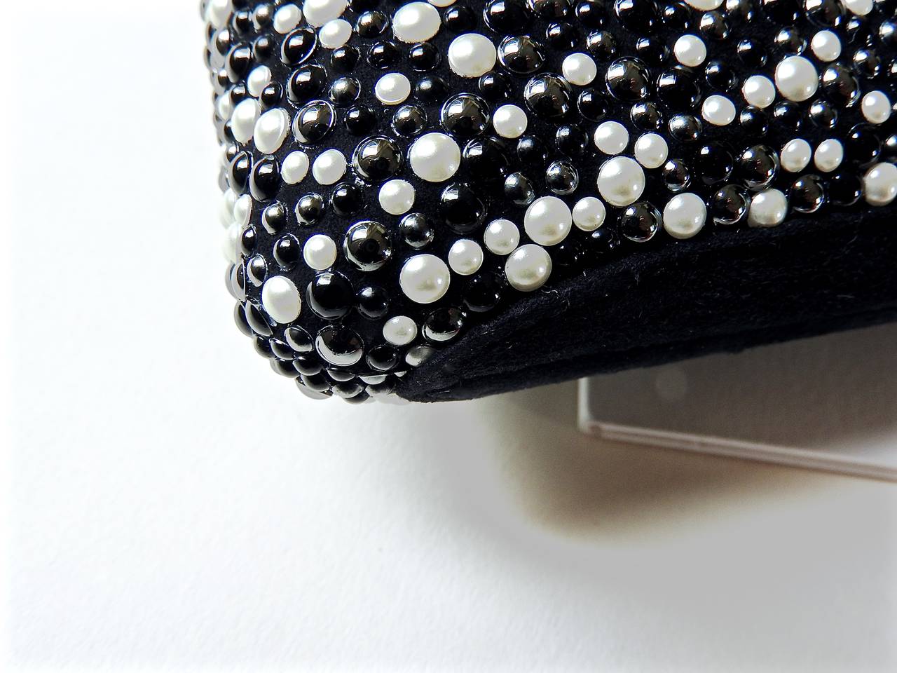 New Chanel 2014 Bijoux Jewelled Minaudière Pearl Clutch Bag In New Condition For Sale In KAOHSIUNG, TW