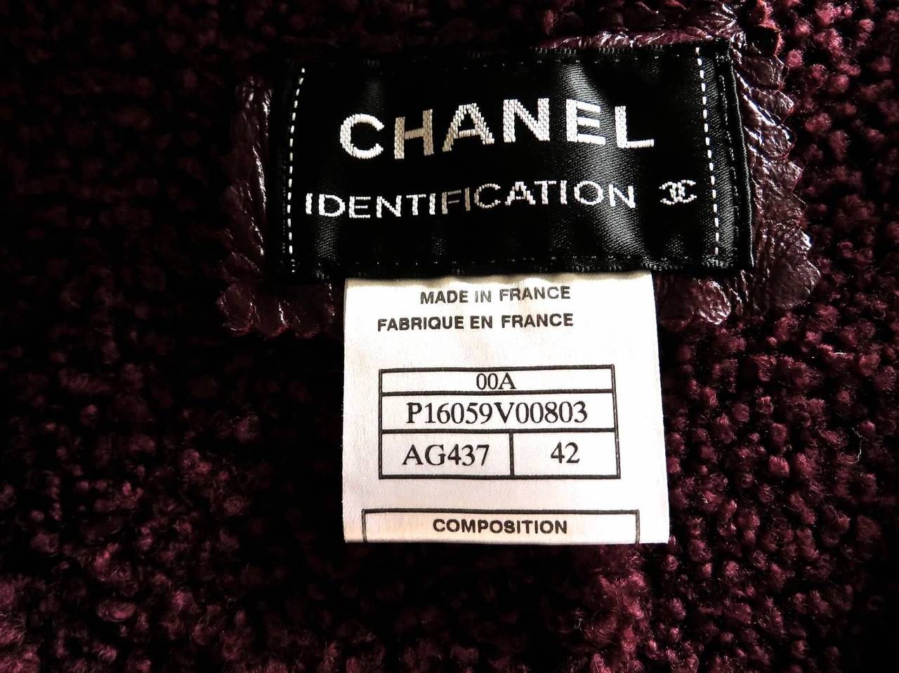 Pristine Chanel Burgundy Coloured Shearling Jacket Top Vest F42, 10, 12 For Sale 1