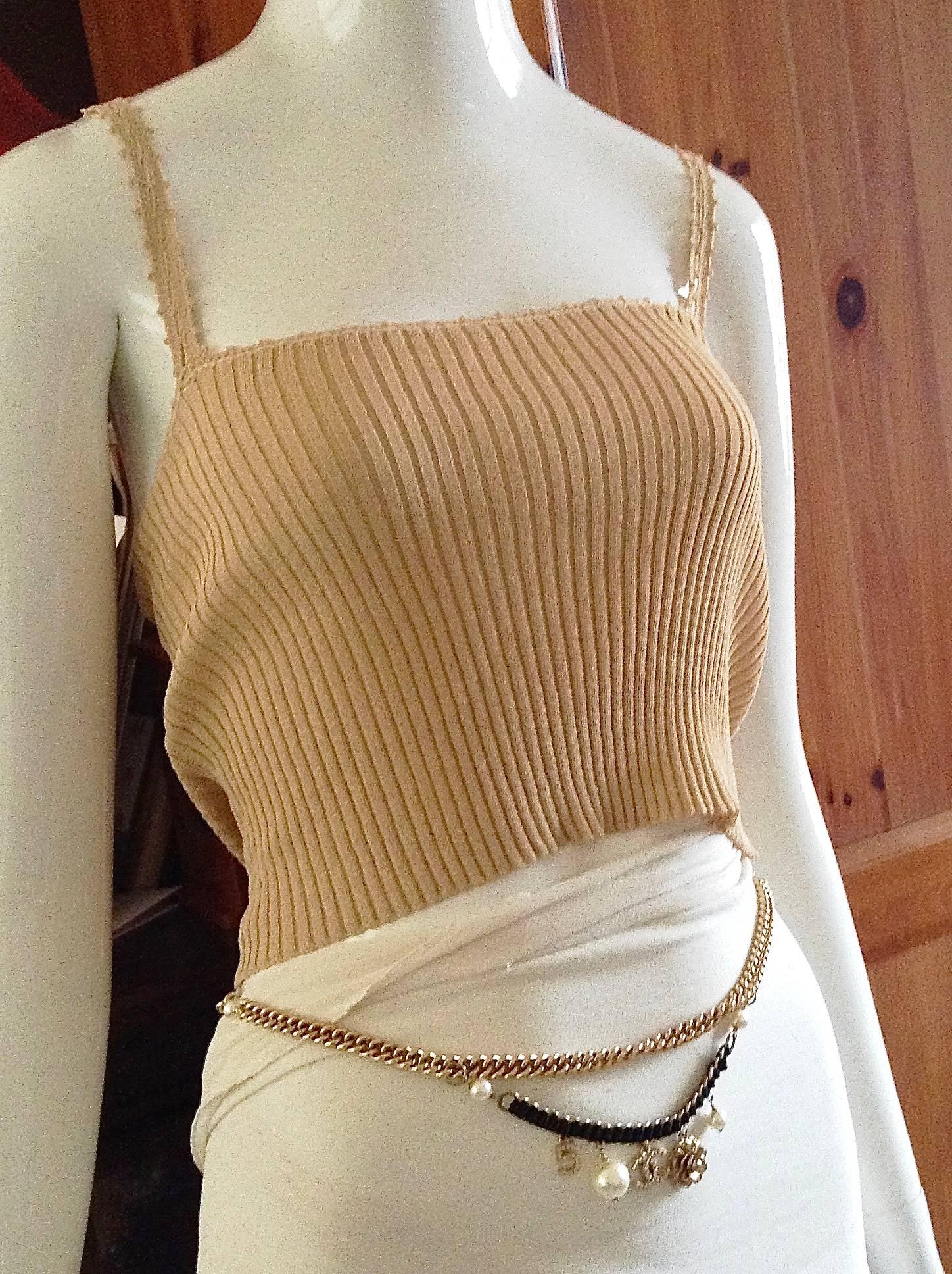 PRISTINE Chanel ✿*ﾟCAMELLIA N5 PEARL NECKLACE Bracelet BELT In Excellent Condition In KAOHSIUNG, TW