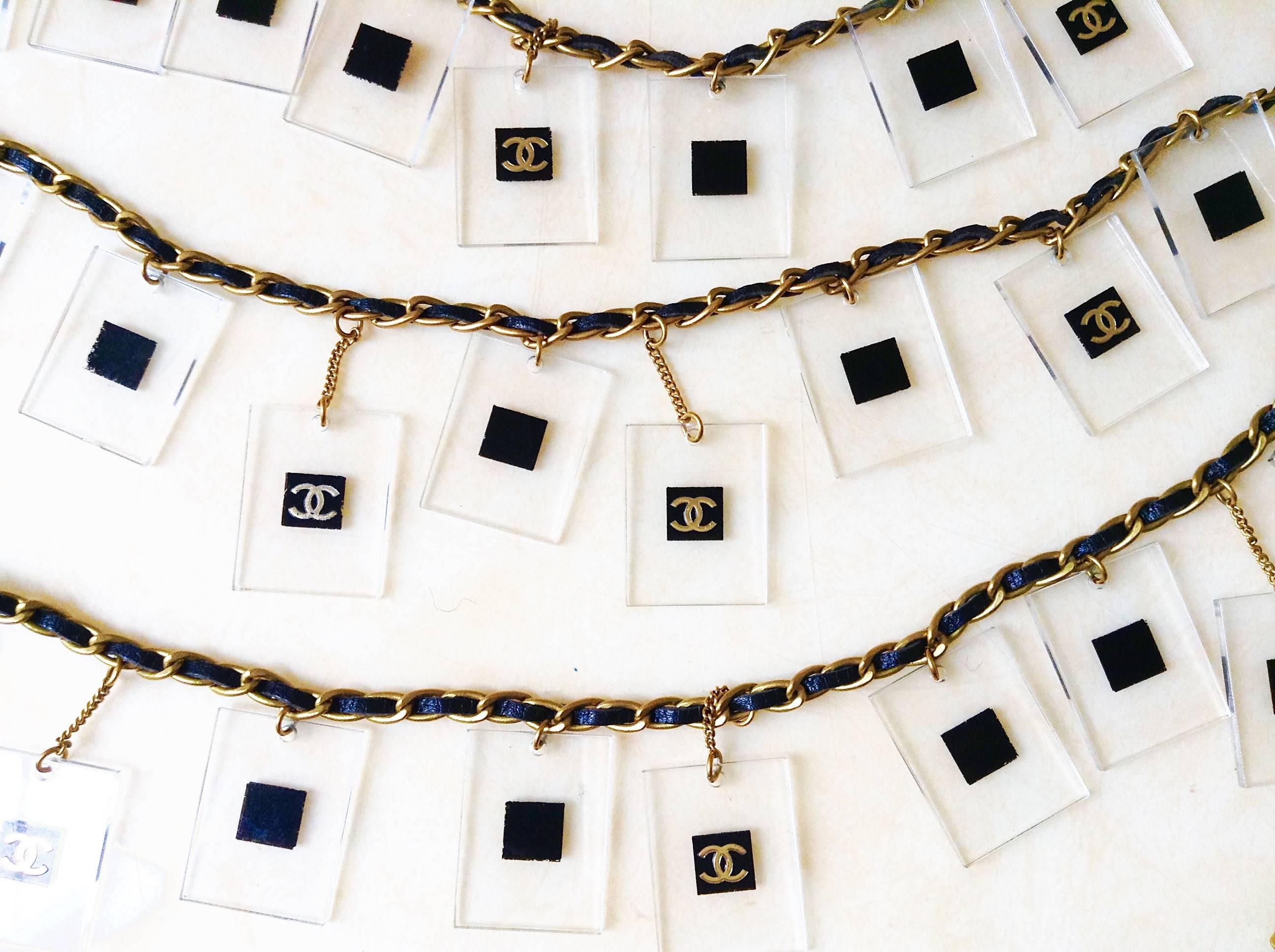 VINTAGE Chanel ✿*ﾟULTRA RARE 1994A Lucite Lambskin Chain Necklace Belt In Excellent Condition For Sale In KAOHSIUNG, TW