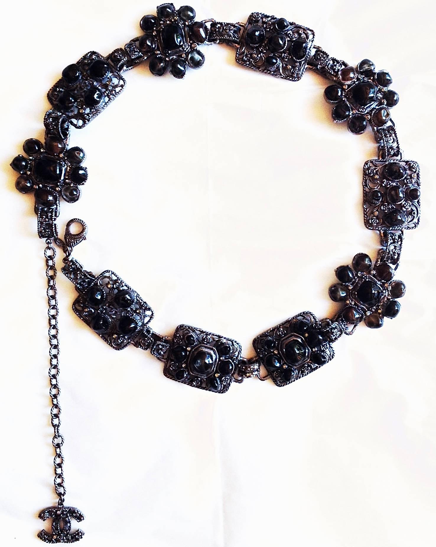 CHANEL ✿*ﾟGRANDEUR Chunky SEE THROUGH Gripoix Poured Glass Flower Necklace Belt For Sale 3