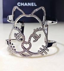 NIB  NEW Chanel ✿*ﾟ2016-17 Kitty Choupette Cat Emoji Cuff Bangle Bracelet