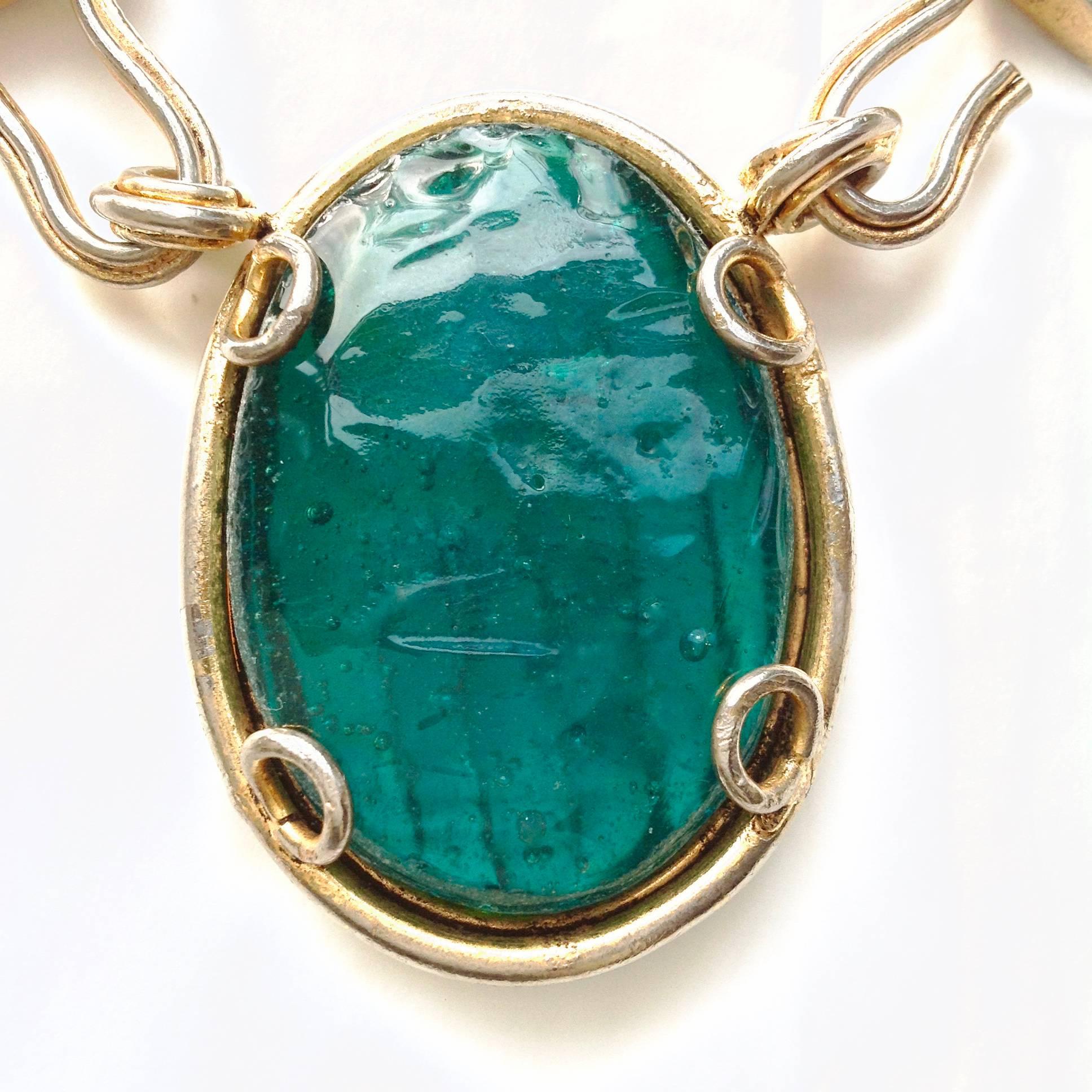 VINTAGE Chanel ✿*ﾟ70's OVERSIZED Emerald Gripoix Glass Pendant Choker Necklace  For Sale 2