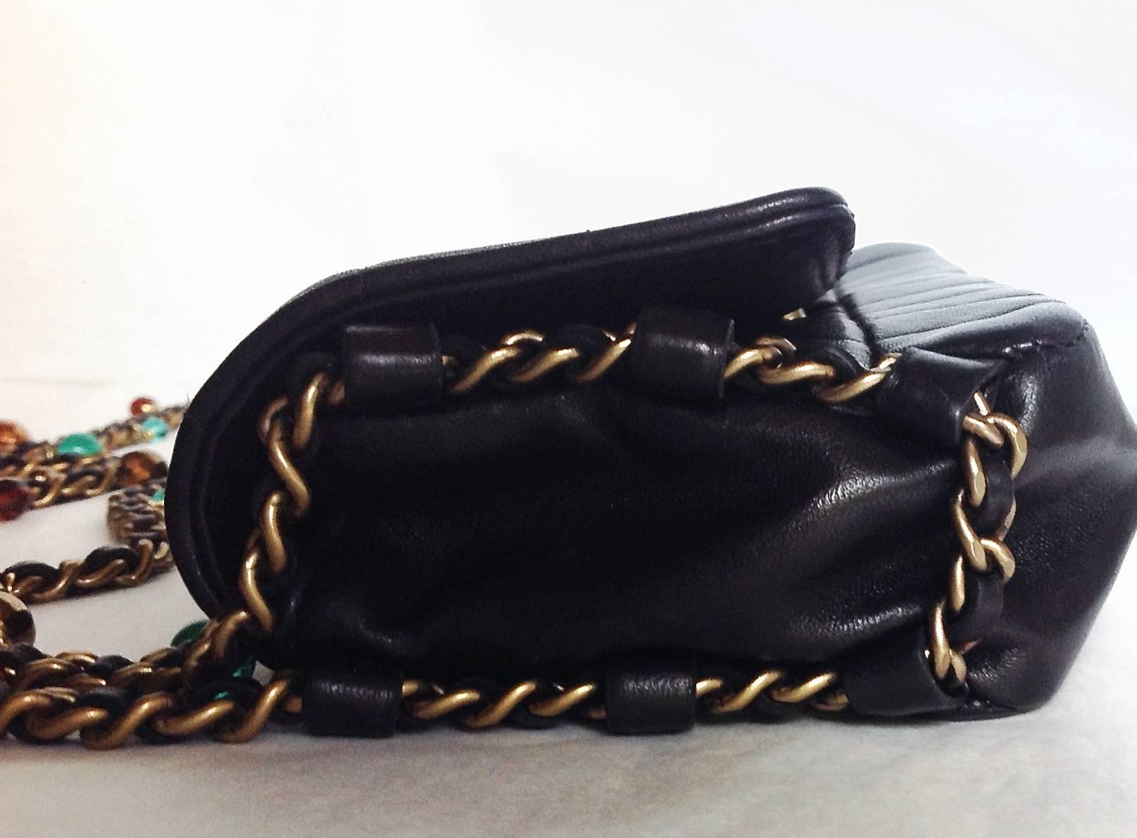 Women's Vintage ✿*ﾟCHANEL BLACK Chain Gripoix Glass Pearl Lambskin Clutch Bag Handbag For Sale