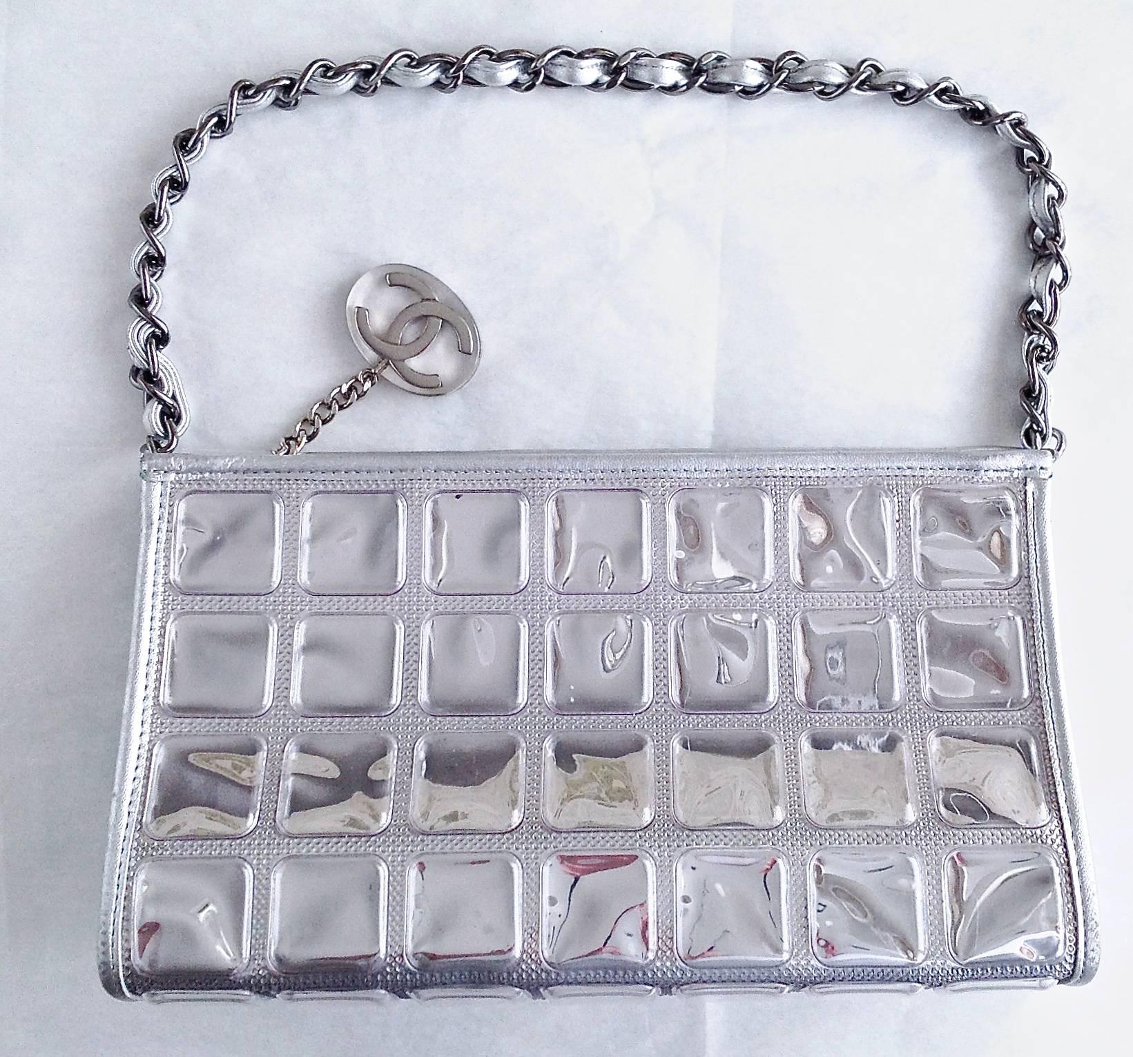 MINT Chanel ✿*ﾟ08 CRUISE Ice Cube Clutch Bag Handbag For Sale 4