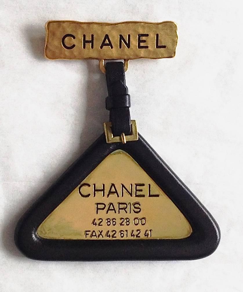 Vintage ✿*ﾟChanel 94P LARGE Hammered Lambskin Leather Wrapped Pin Brooch For Sale 4
