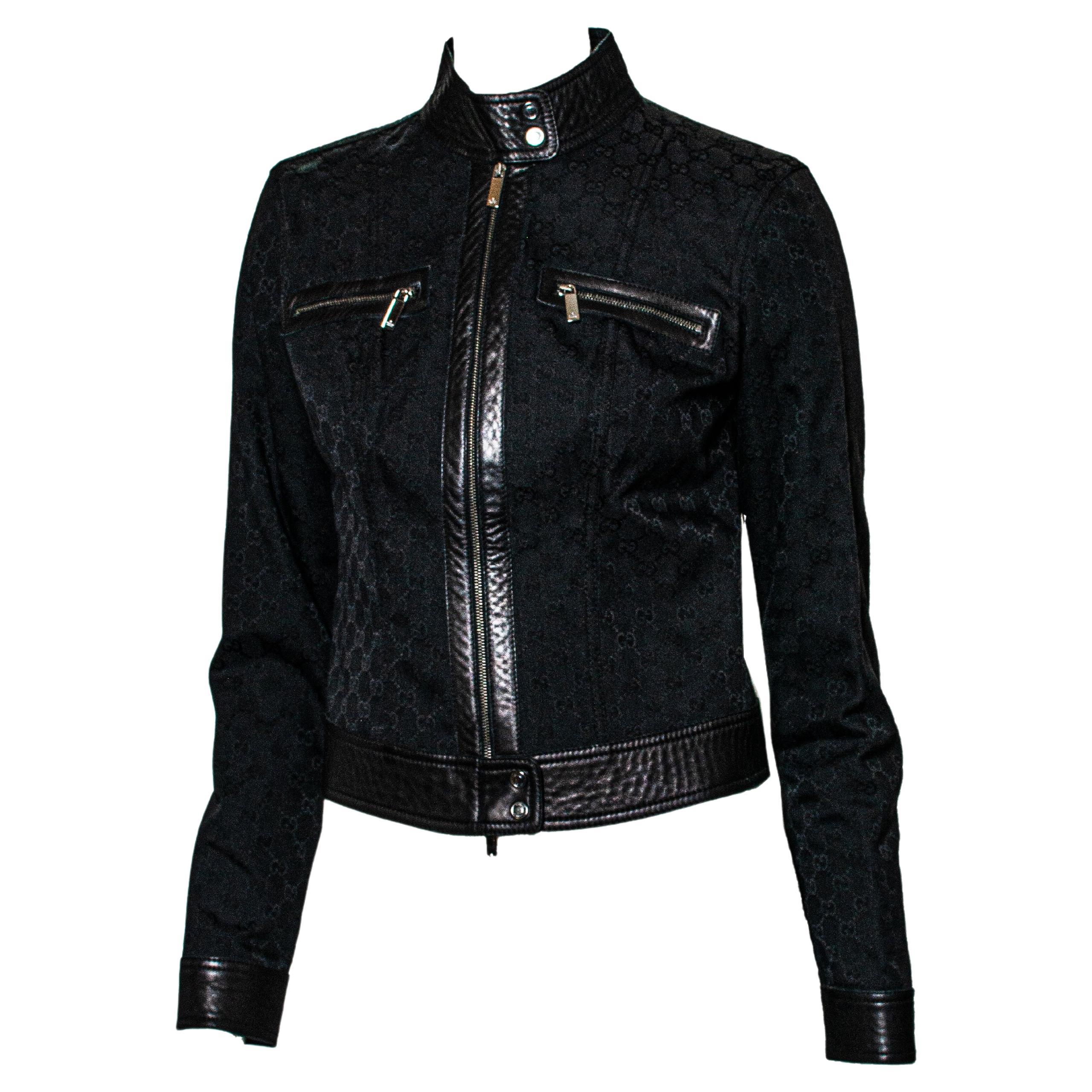 F/W 2000 Gucci by Tom Ford Schwarze GG Monogramm Denim & Leder Moto Jacke Vintage im Angebot