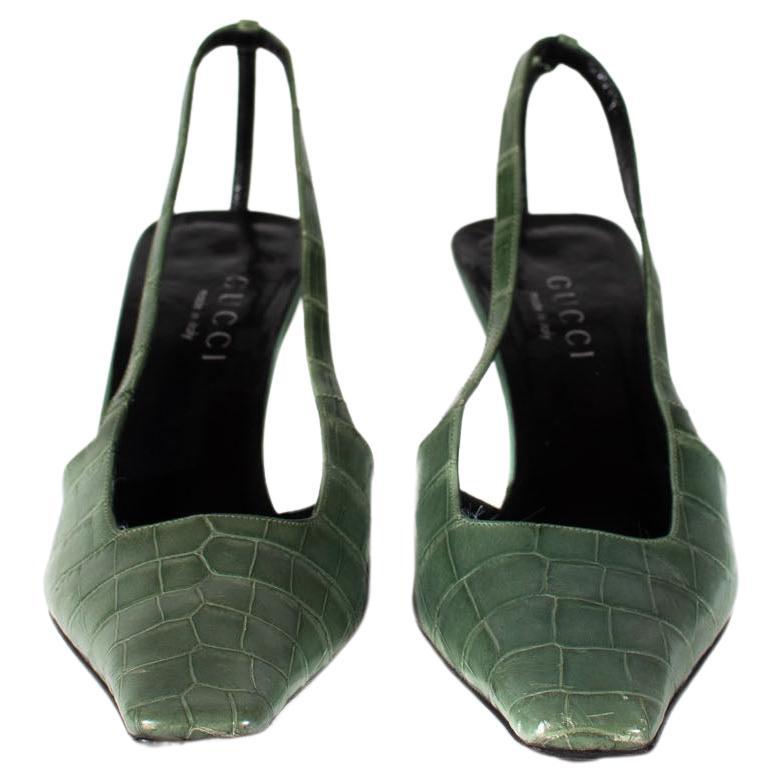 F/S 1998 Gucci by Tom Ford Hellgrüne Kitten Heels aus Alligatorleder mit Kristall G Damen im Angebot