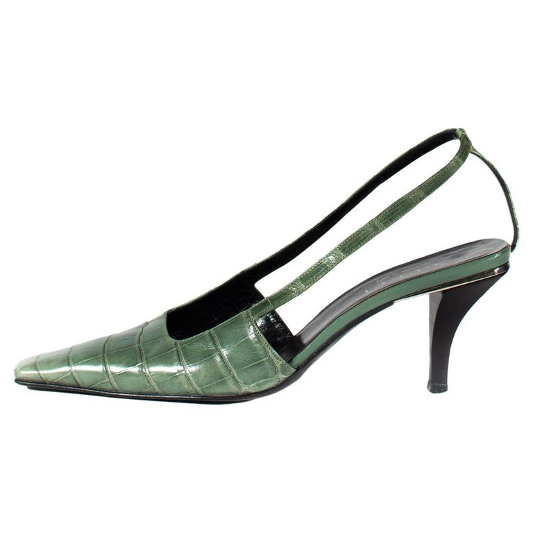 S/S 1998 Gucci by Tom Ford Light Green Alligator Kitten Heels Crystal G For Sale