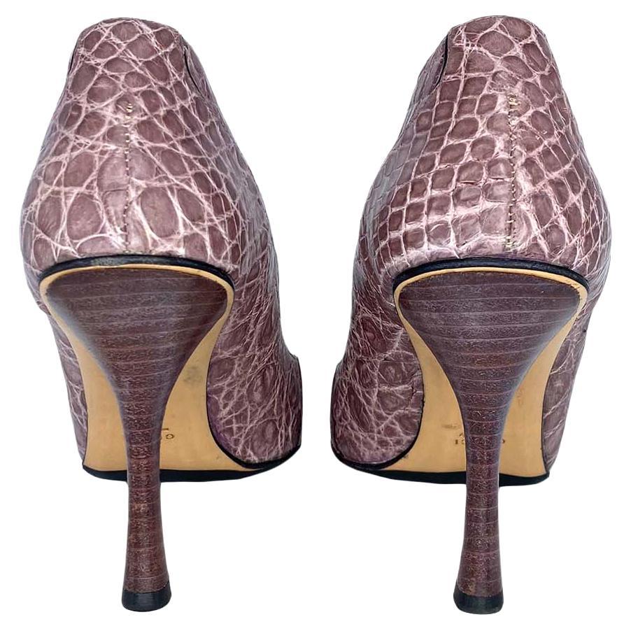 Gris F/W 2002 Gucci by Tom Ford Lavender Alligator 4.25