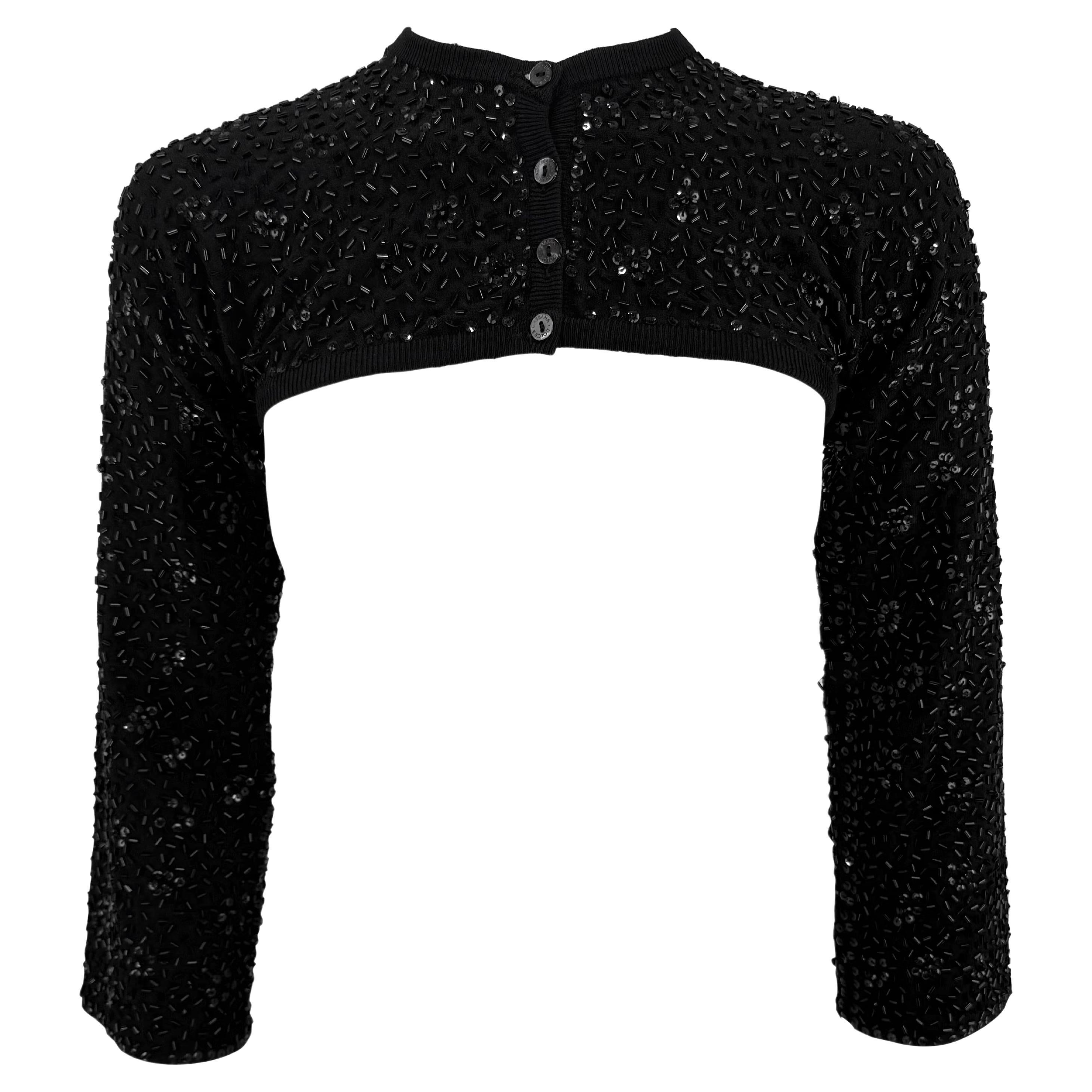 S/S 1999 Dolce & Gabbana Runway Top cardigan ultra-croisé noir avec perles en vente