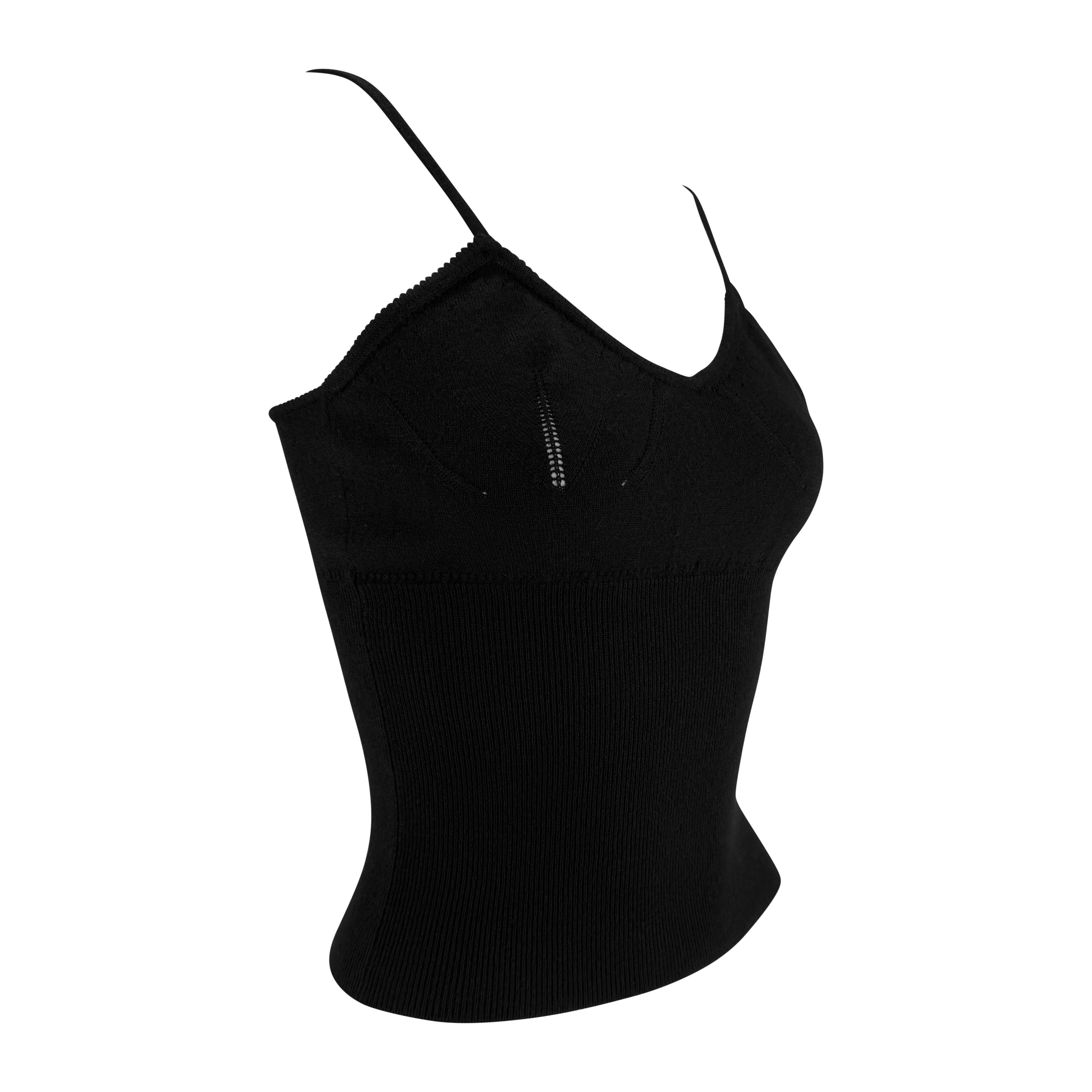Canotta anni 2000 Dolce & Gabbana Bodycon traforata in maglia nera con pinces in vendita 1