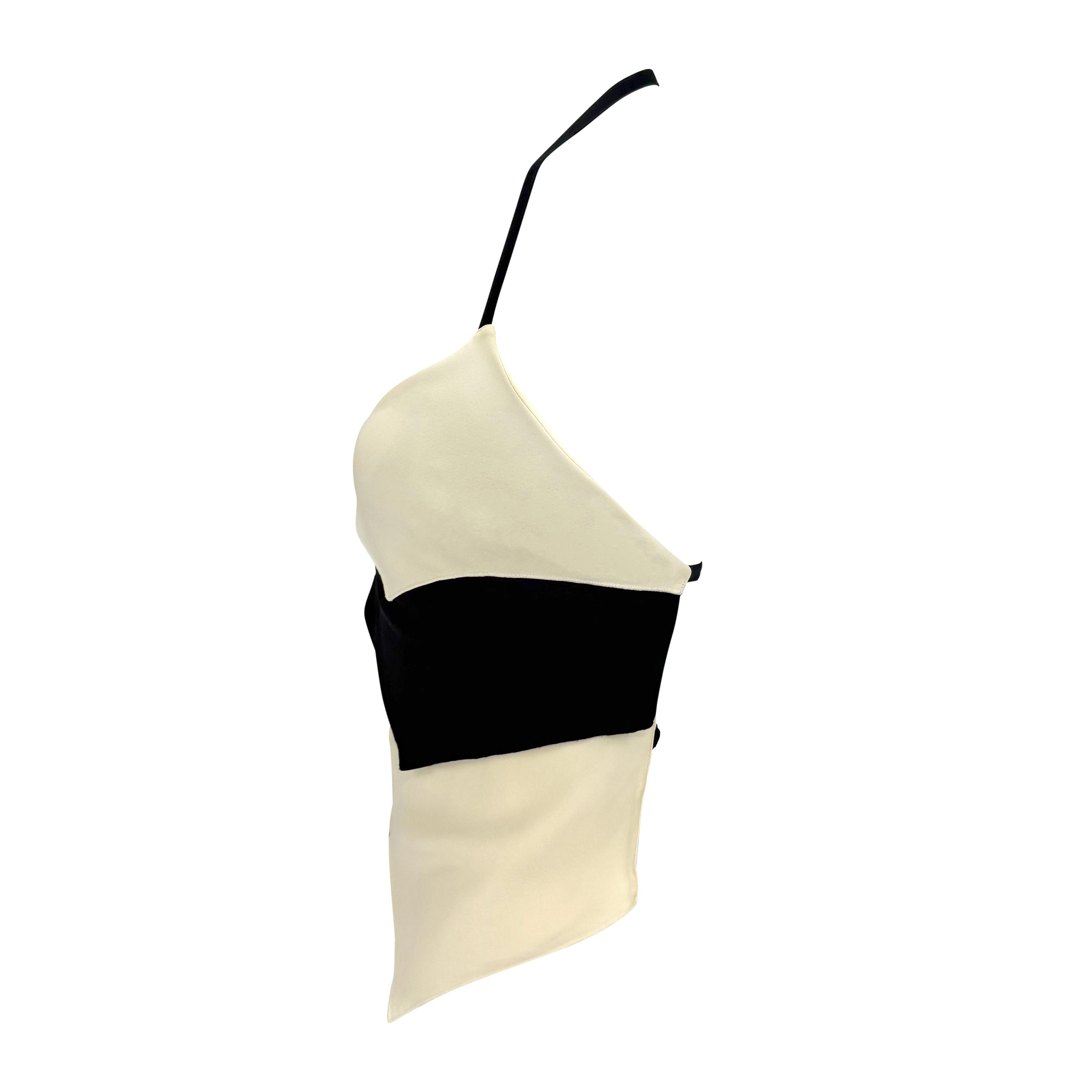 S/S 2004 Giorgio Armani Runway Tiered Off-White Navy Backless Silk Top (Top de soie dos nu) Pour femmes en vente