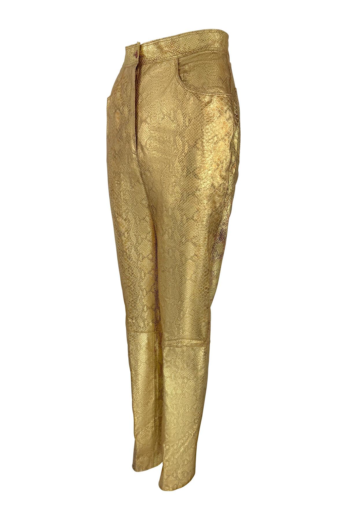 Pantalones de cuero con estampado de serpiente metálico dorado de los años 90 de Emanuel Ungaro Marrón en venta