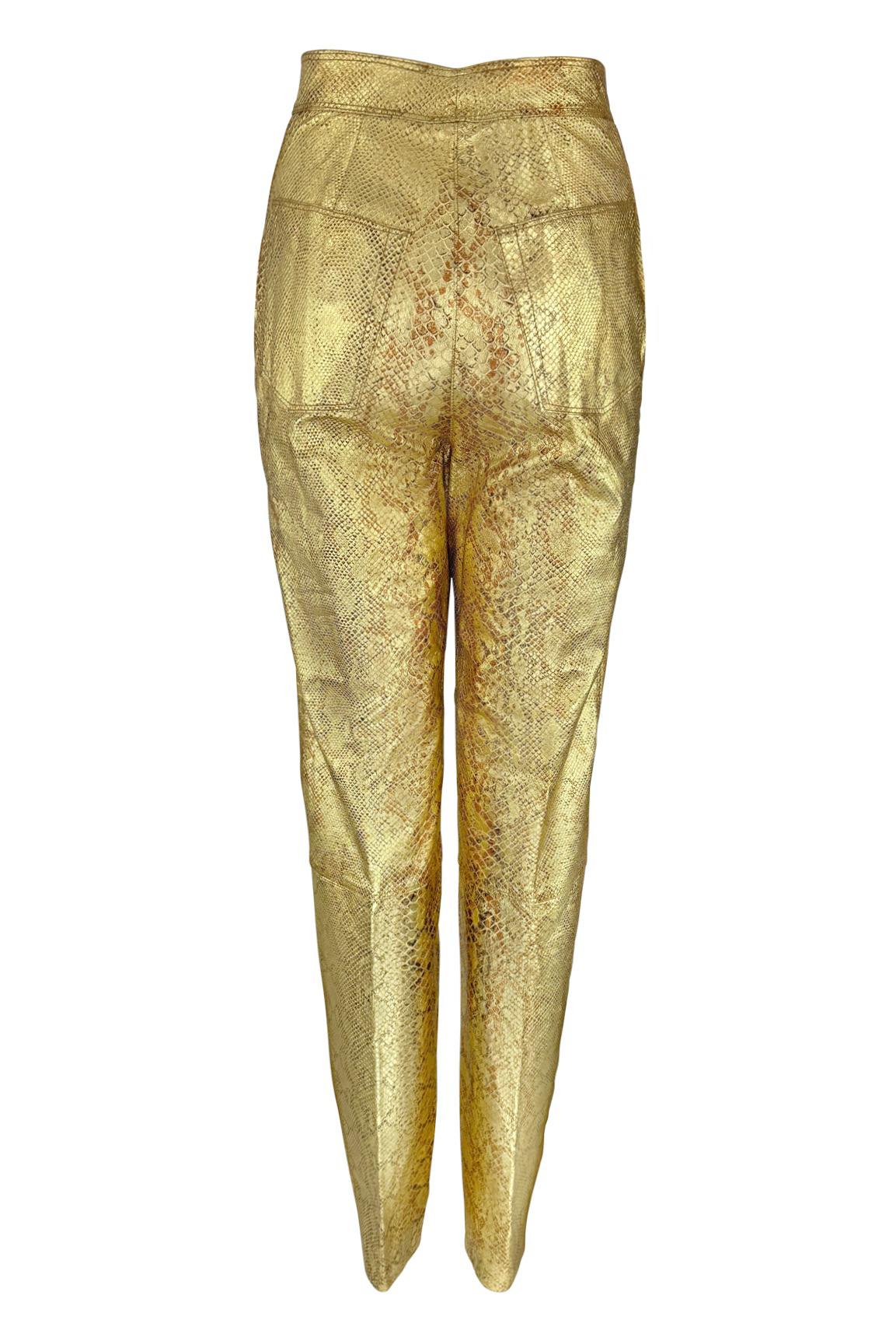 De las mujeres Pantalones de cuero con estampado de serpiente metálico dorado de los años 90 de Emanuel Ungaro en venta