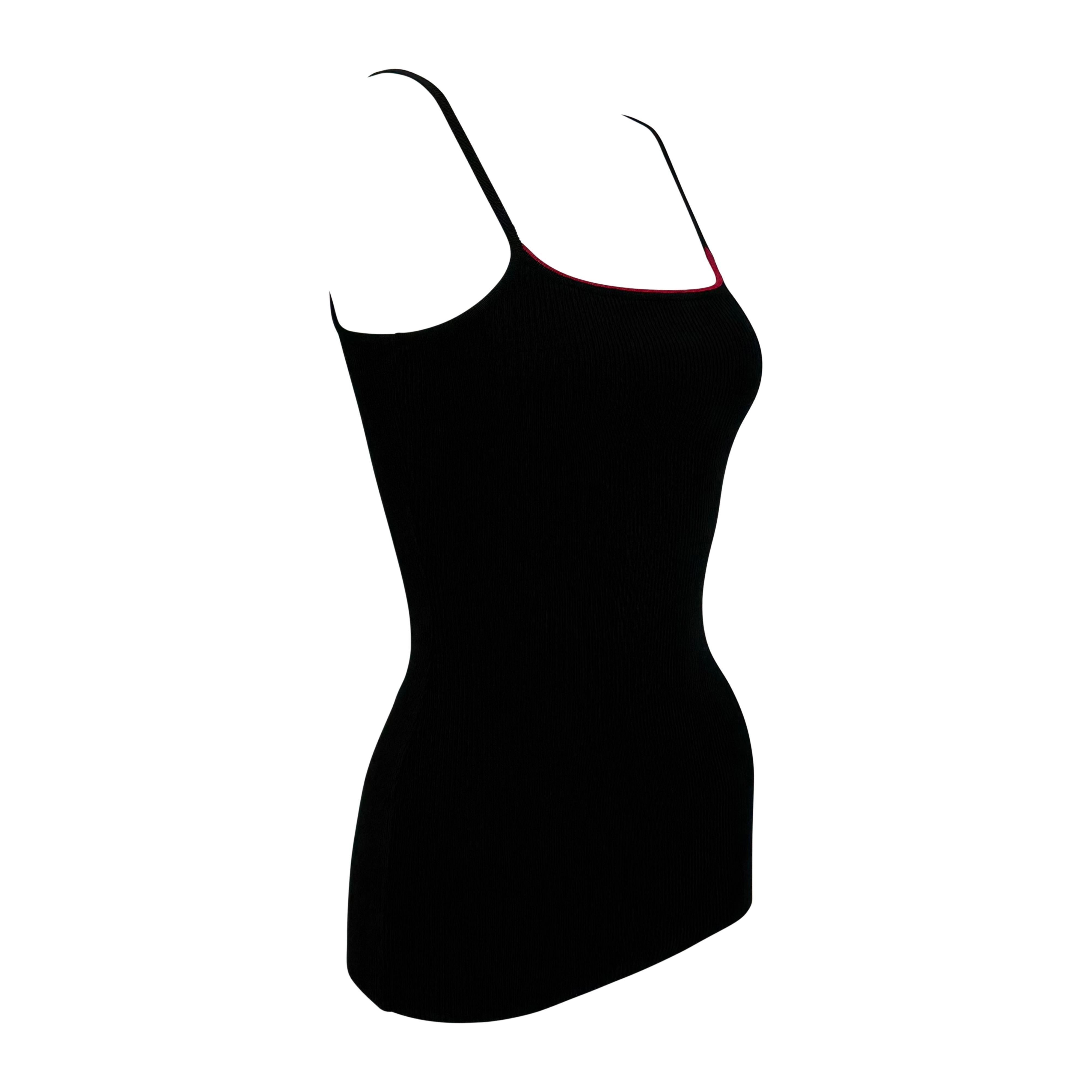 Canotta fine anni '90 Dolce & Gabbana in maglia nera a coste con bordi rossi in vendita 2