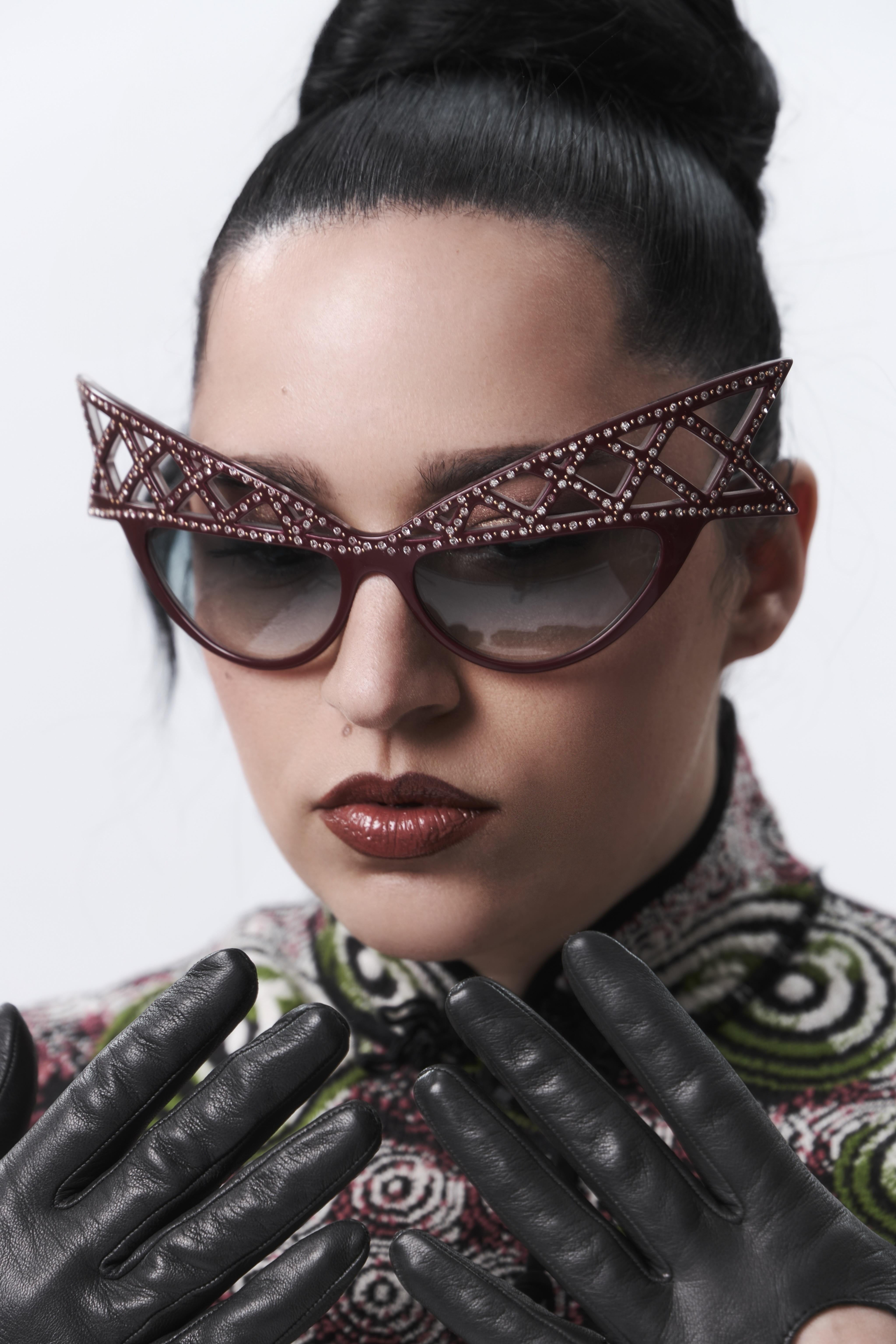 Alain Mikli 1981 Bedazzled “WINGS” Sunglasses In Good Condition For Sale In Prague, CZ