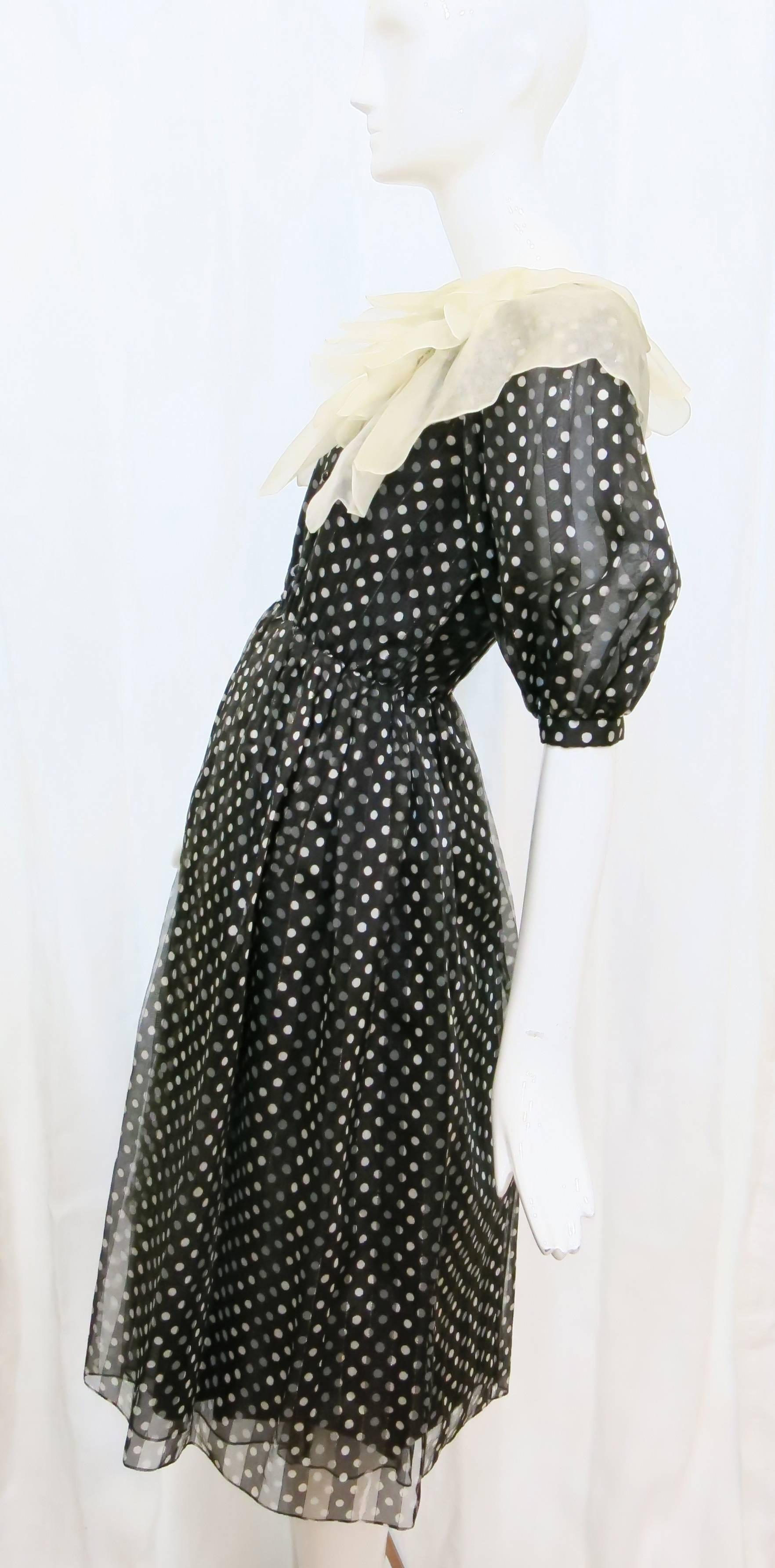 Black White Polka Dot Silk Cocktail Dress In Good Condition In Brooklyn, NY