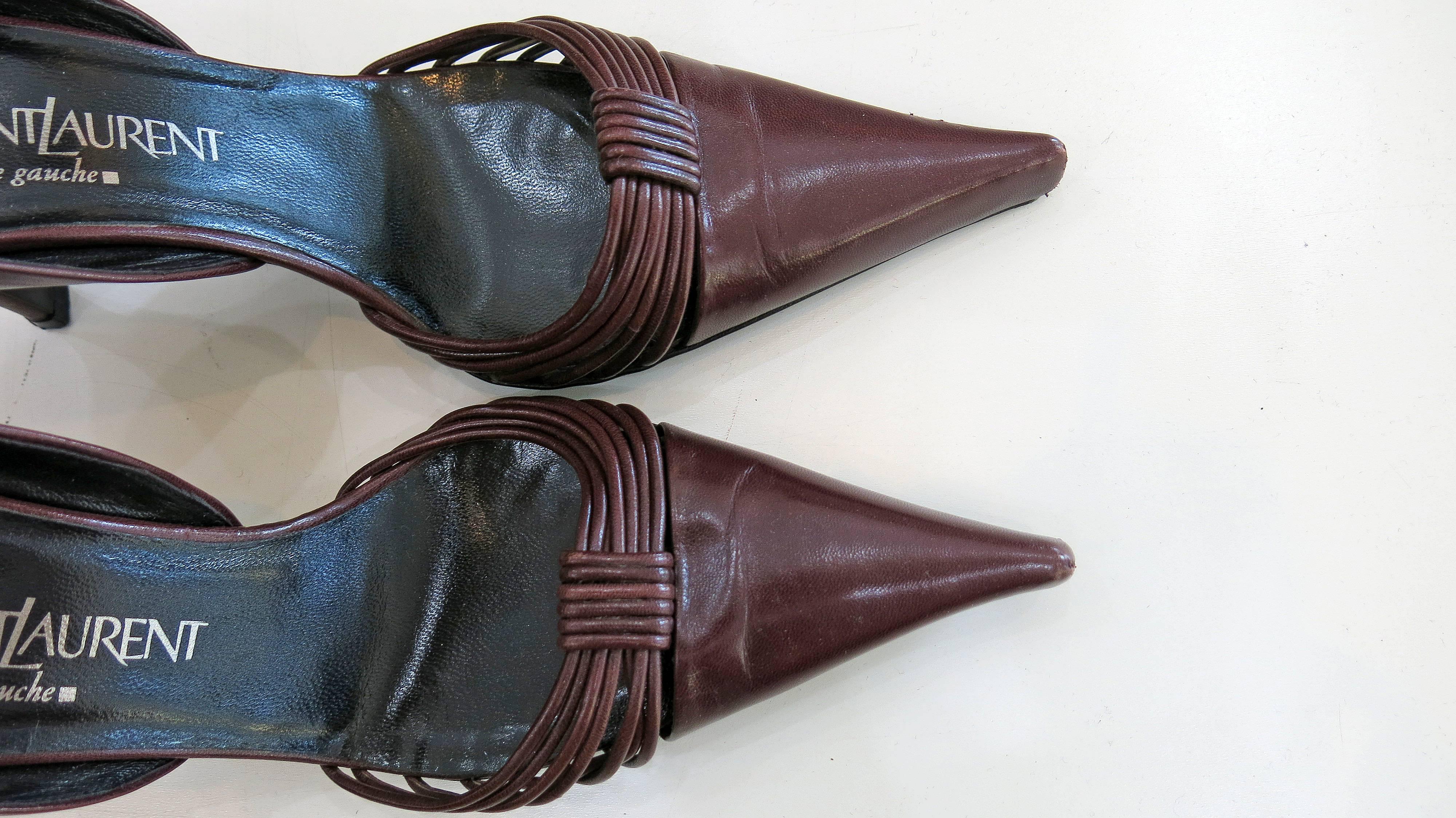 Maroon 3.5 inch heels with pointed toe. Leather upper and soles. Made in Italy. Leather 