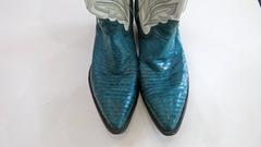 1980s Justin Turquoise Cowboy Boots