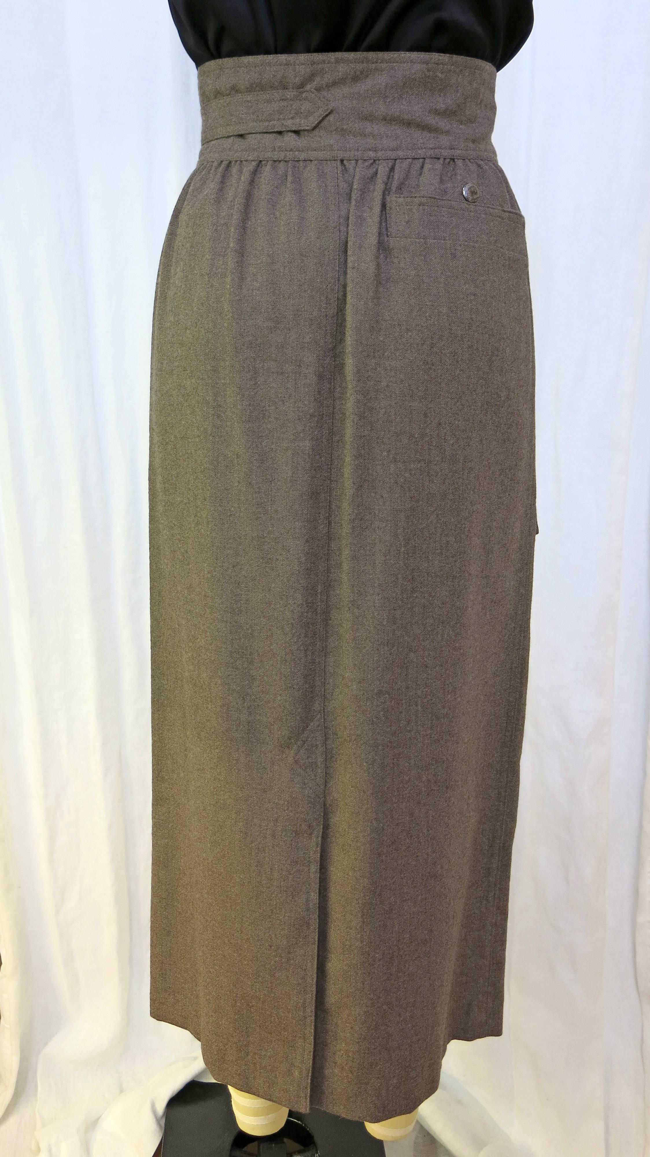 Gray Crisca 1980s Wool Sack-Waisted Skirt For Sale