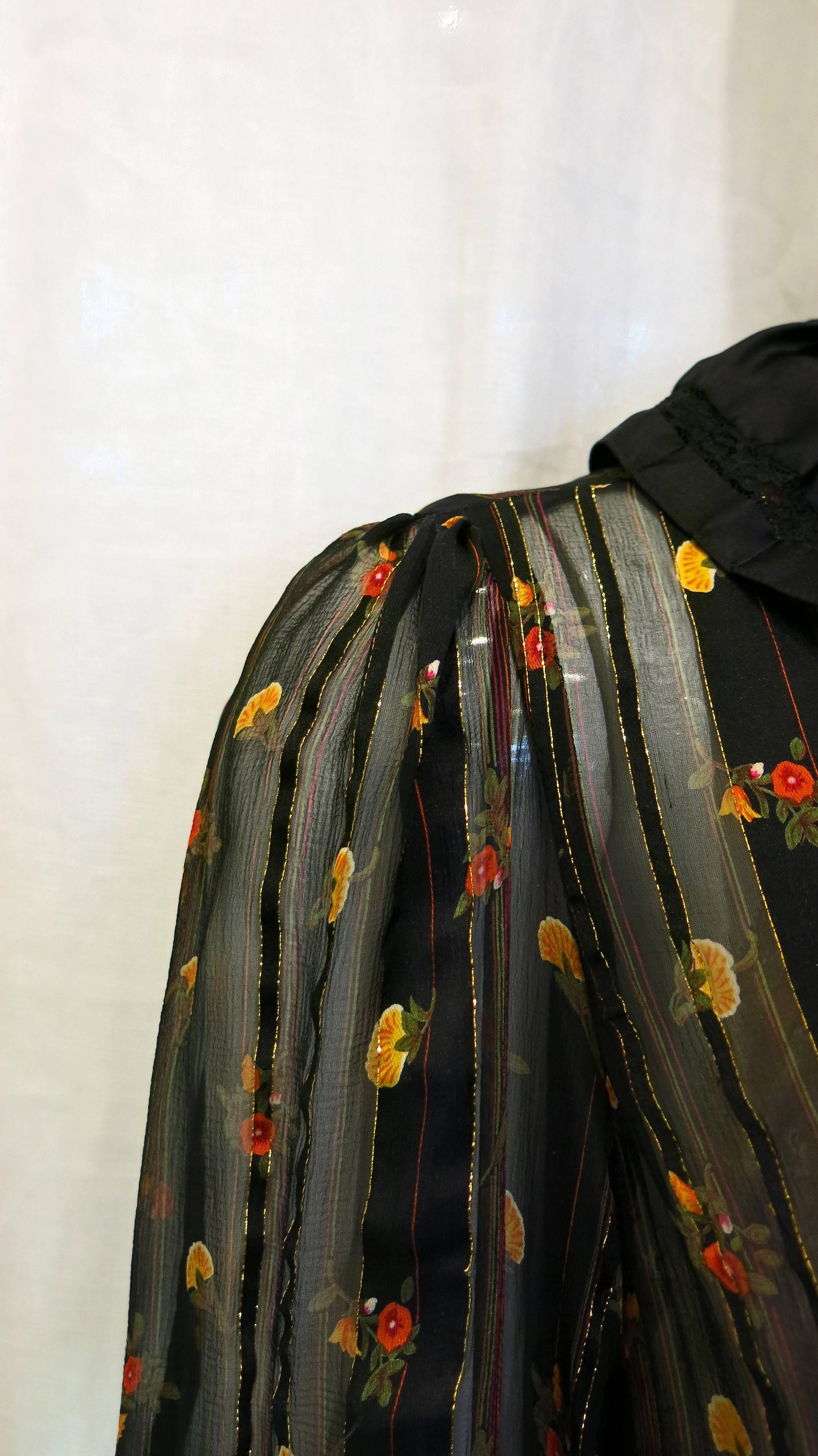 John Yang for Jack Mulqueen Silk Floral Dress In Excellent Condition In Brooklyn, NY