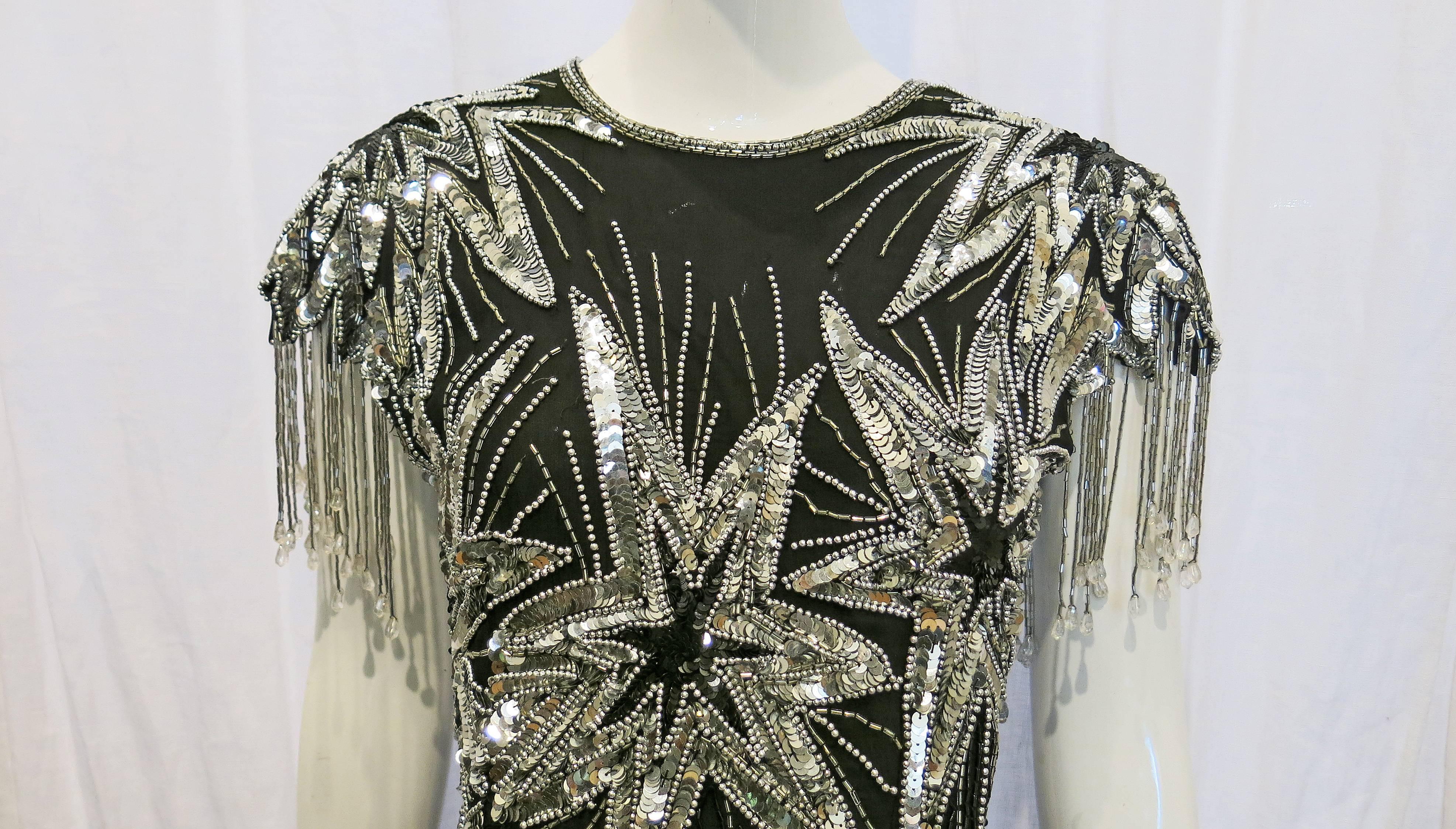Laurence Kazar Black and Silver Sequin Stars Dress, 1980s  In Excellent Condition For Sale In Brooklyn, NY