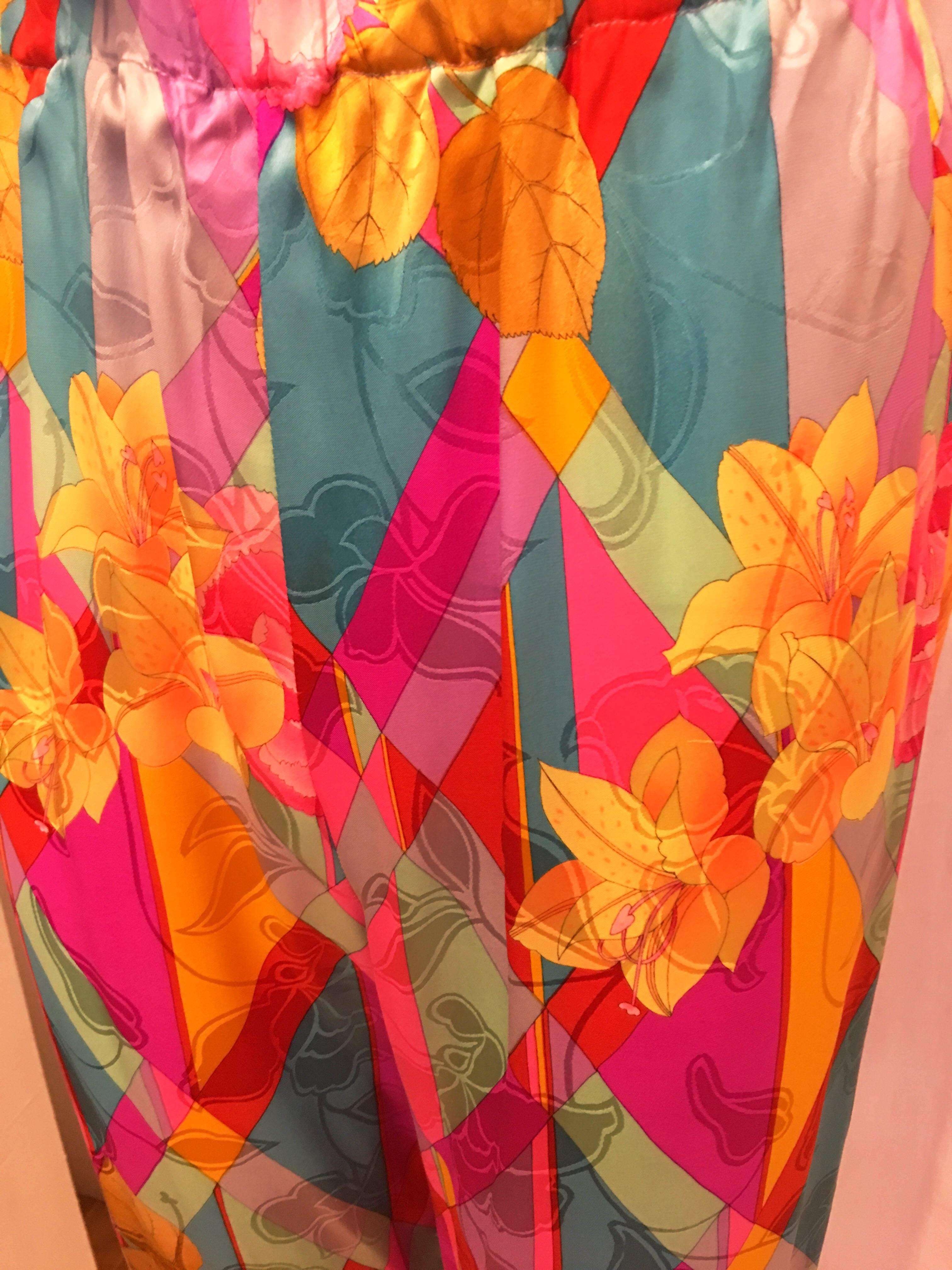 1990s Bright and Happy Silk Pants In Excellent Condition For Sale In Brooklyn, NY