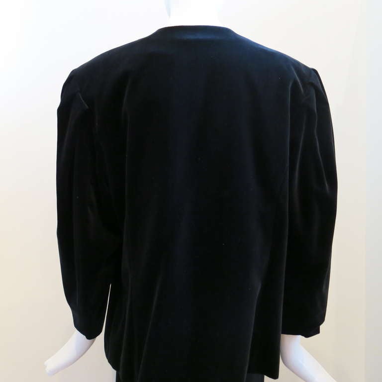 1980s Marimekko Black 100% Cotton Velour Cropped Jacket In Excellent Condition In Brooklyn, NY