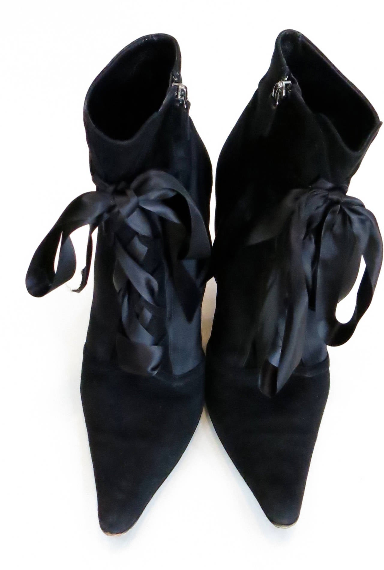 1990s Oscar de la Renta black satin and suede ankle boots with leather lining and sole. Label reads 