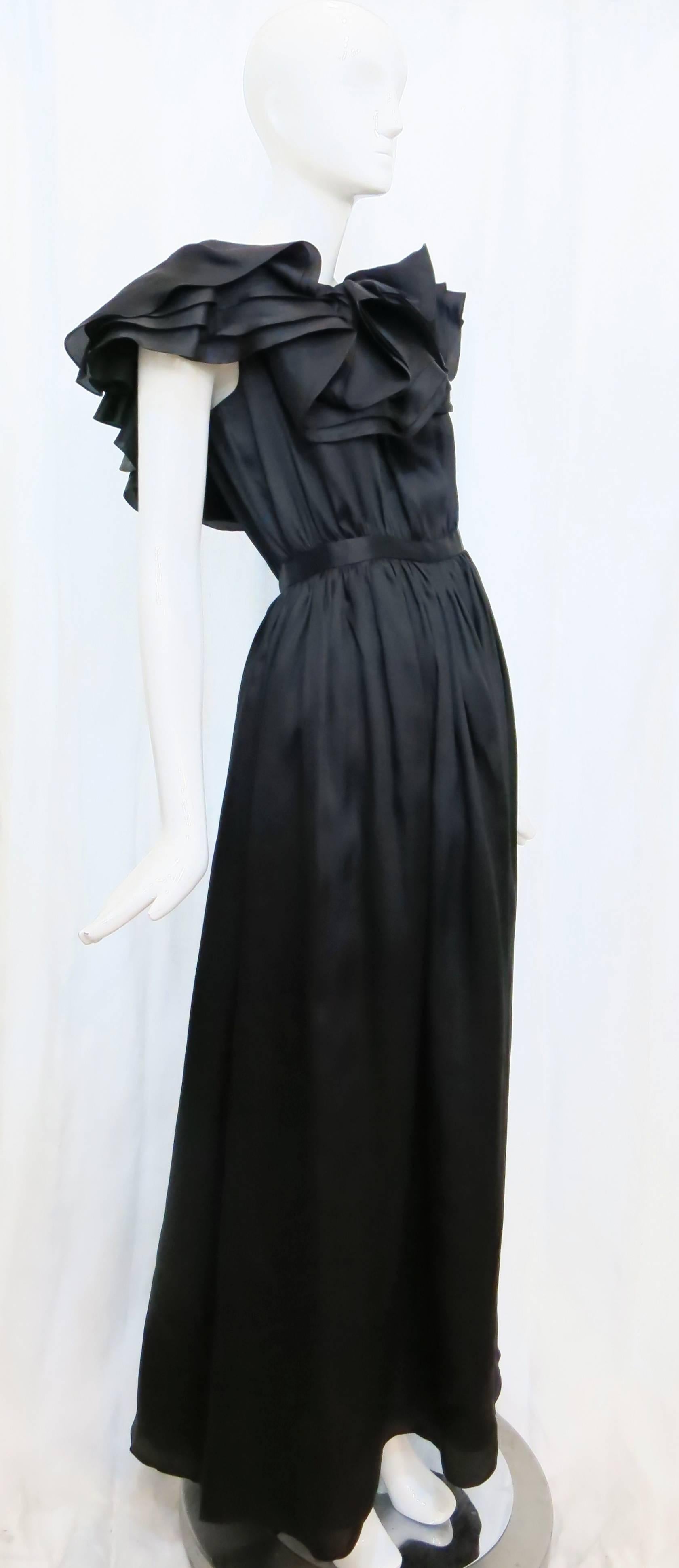 1970s Halston Black Ruffle Evening Gown In Excellent Condition For Sale In Brooklyn, NY