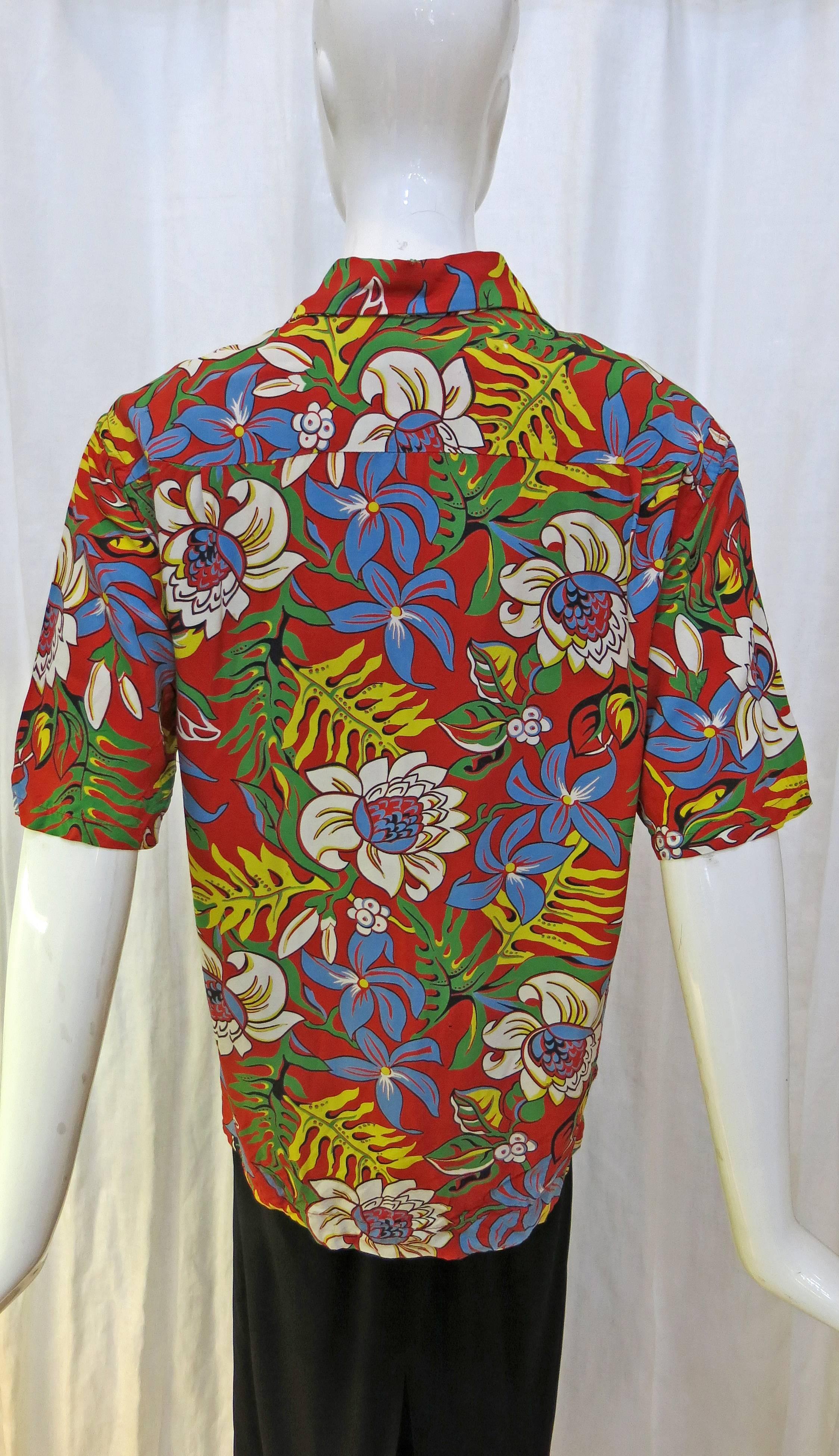 1940s Jantzen Red Rayon Hawaiian Shirt 4