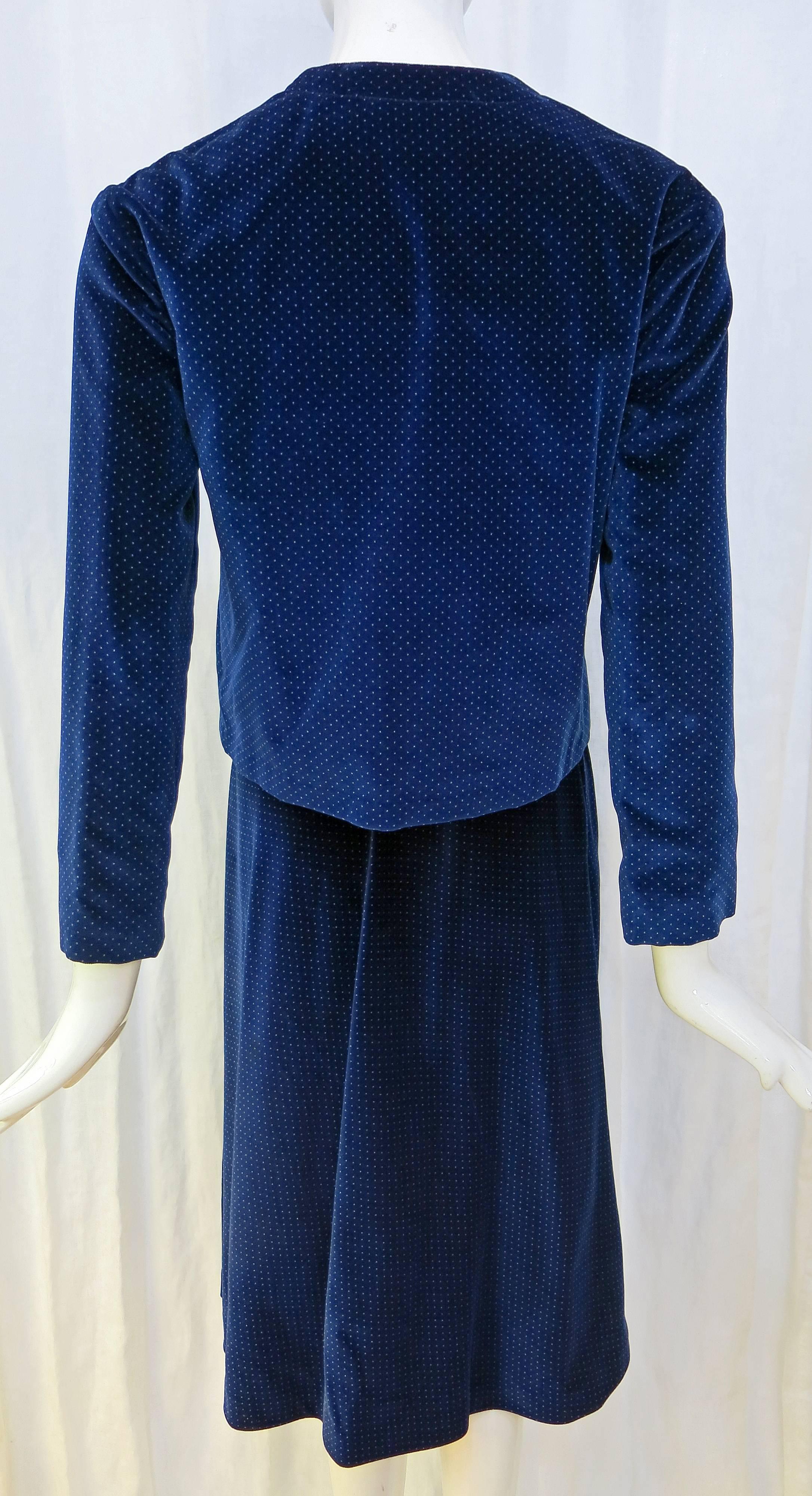 1980s Geoffrey Beene Navy Blue Polka Dot Collarless Blazer and Skirt 2