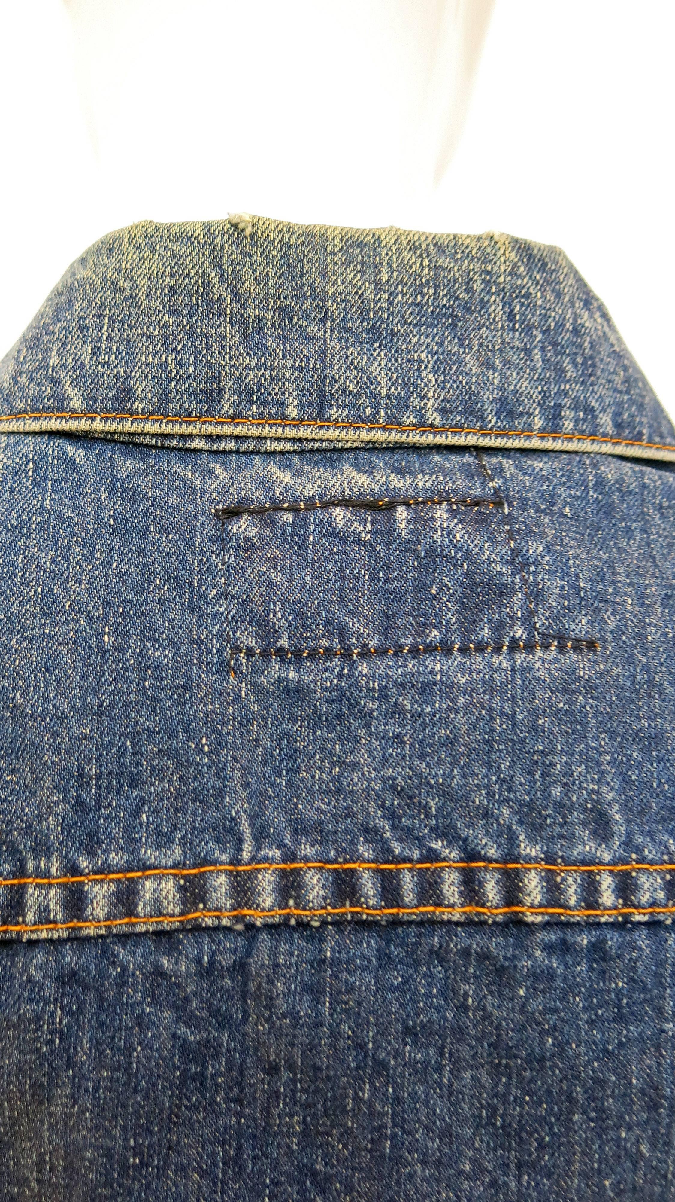 1960s Rare Indigo Big E Levis Palm Embroidered Jacket For Sale 1