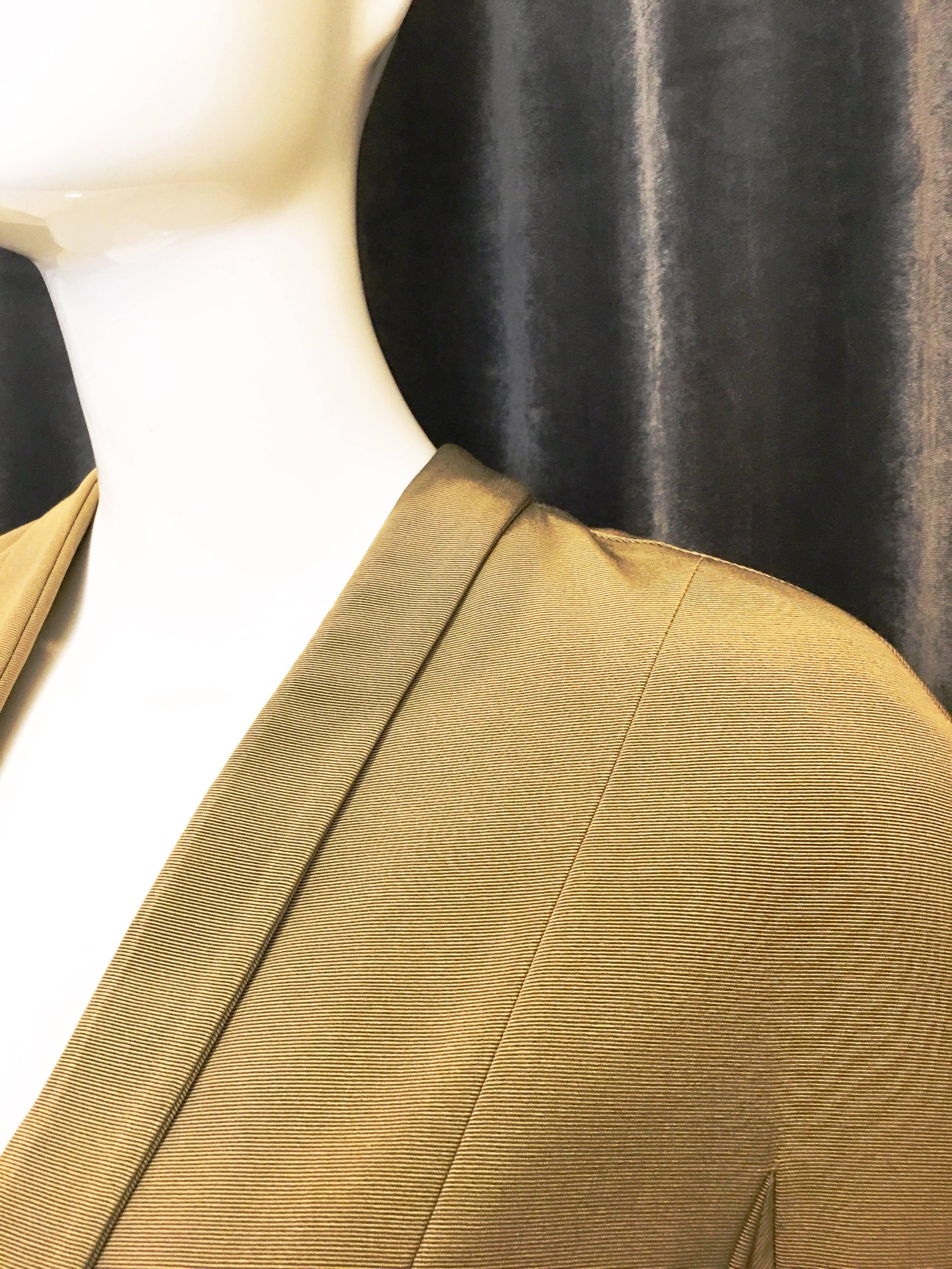 Giorgio Armani Beige Single Button Blazer For Sale 1