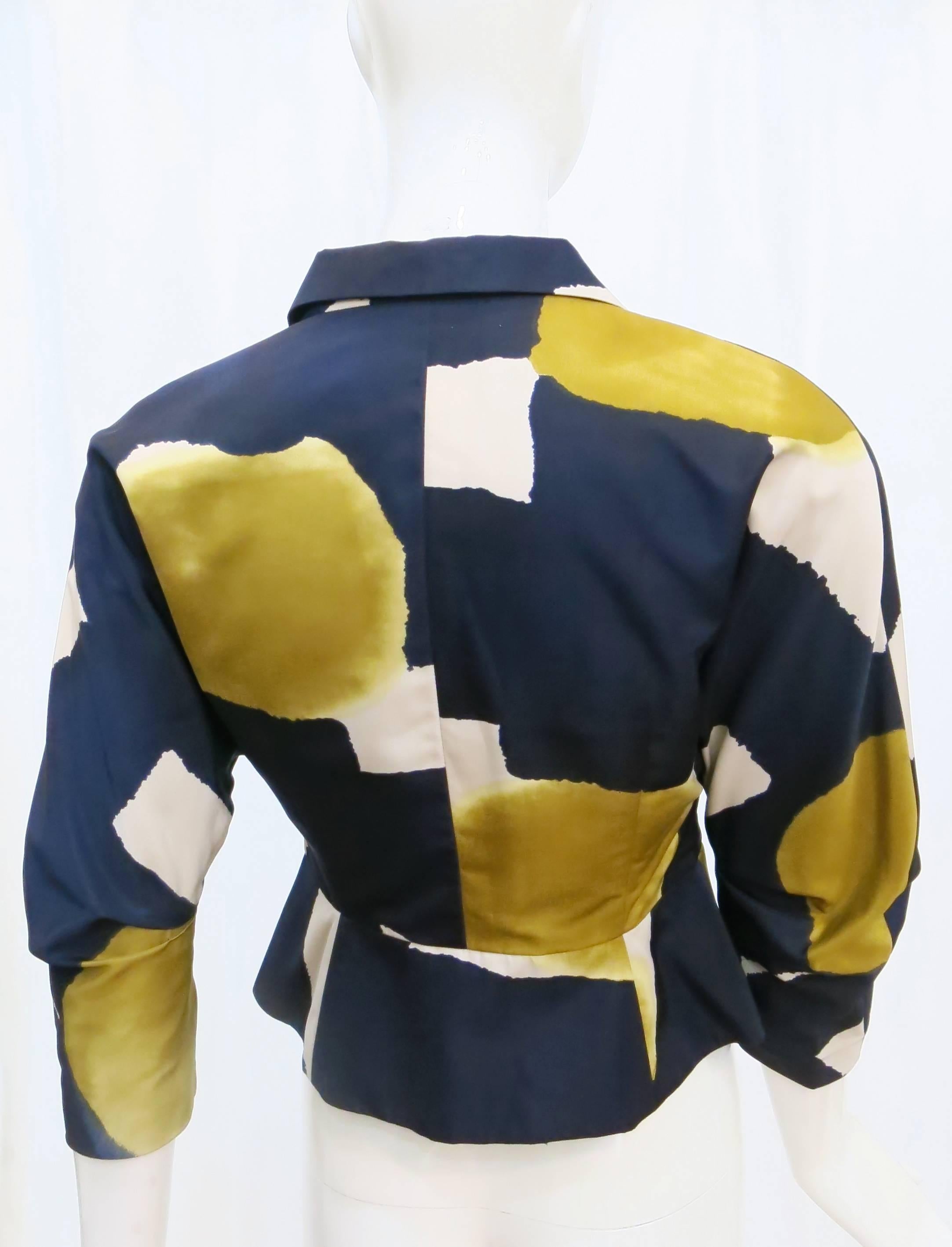 Moschino Cheap and Chic Abstract Watercolor Print Cropped Dinner Jacket In Excellent Condition In Brooklyn, NY