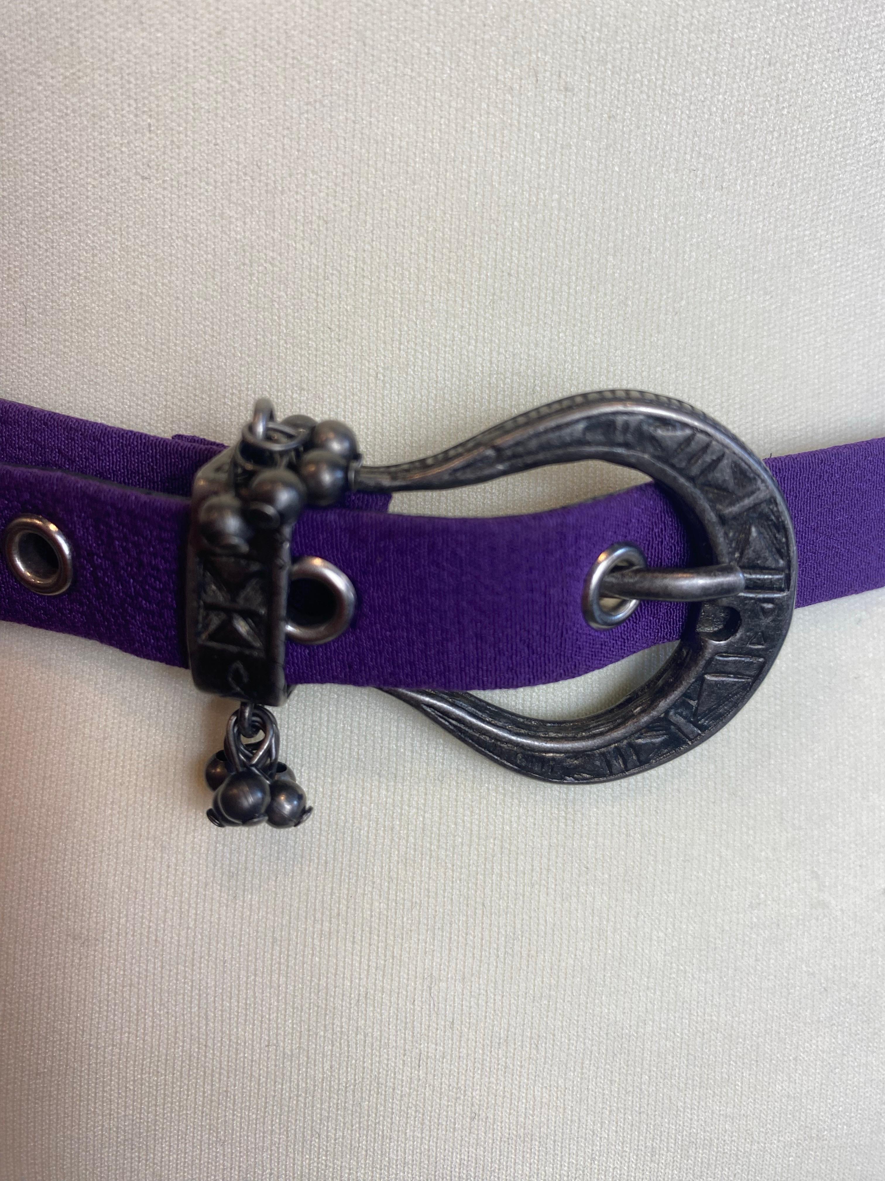 Cintura viola Christian Dior. In condizioni ottime in vendita a Carnate, IT