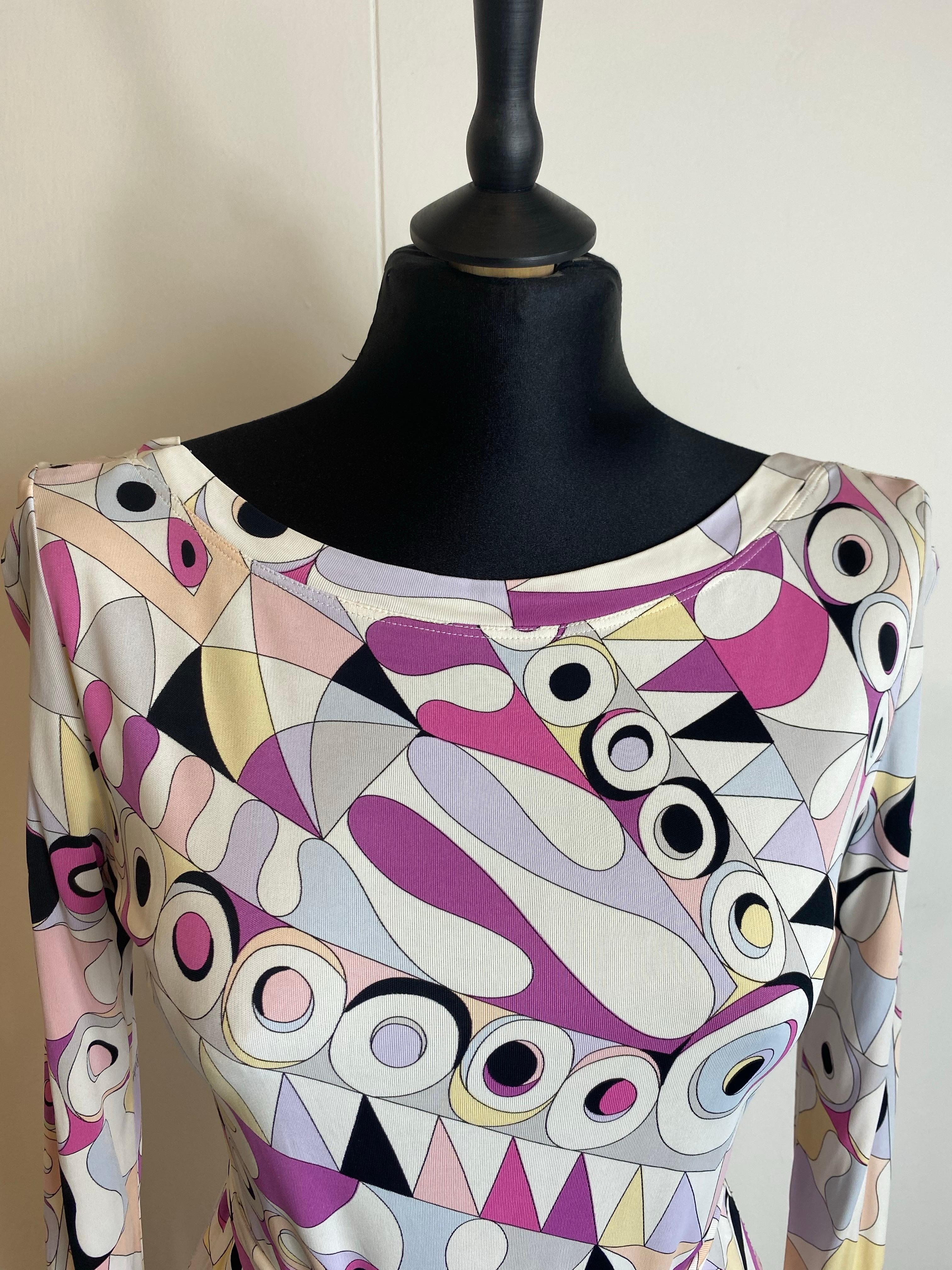 Emilio Pucci weißes Midikleid mit Muster. (Grau) im Angebot