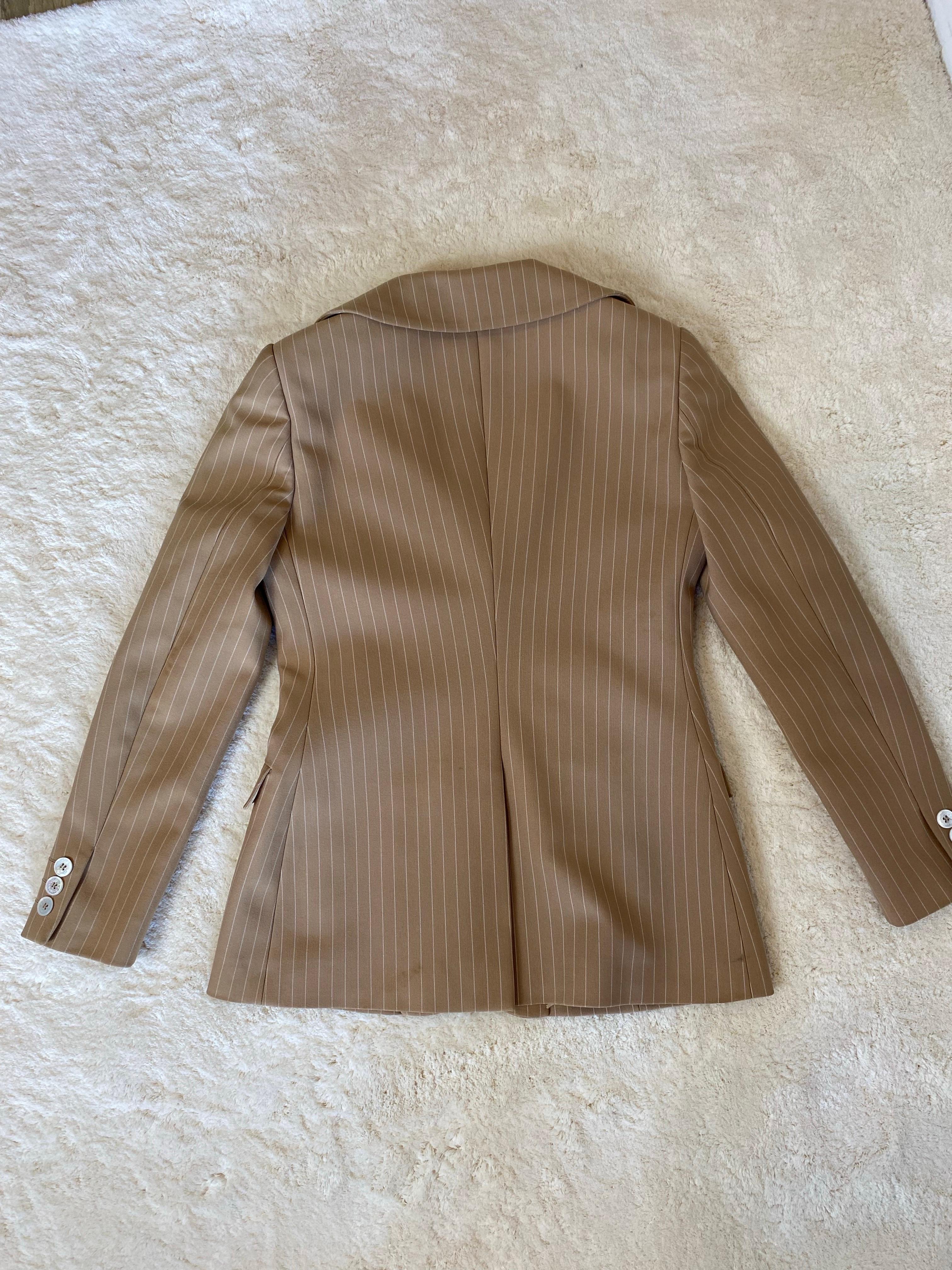 Blazer rayé beige Dolce & Gabbana. en vente 3