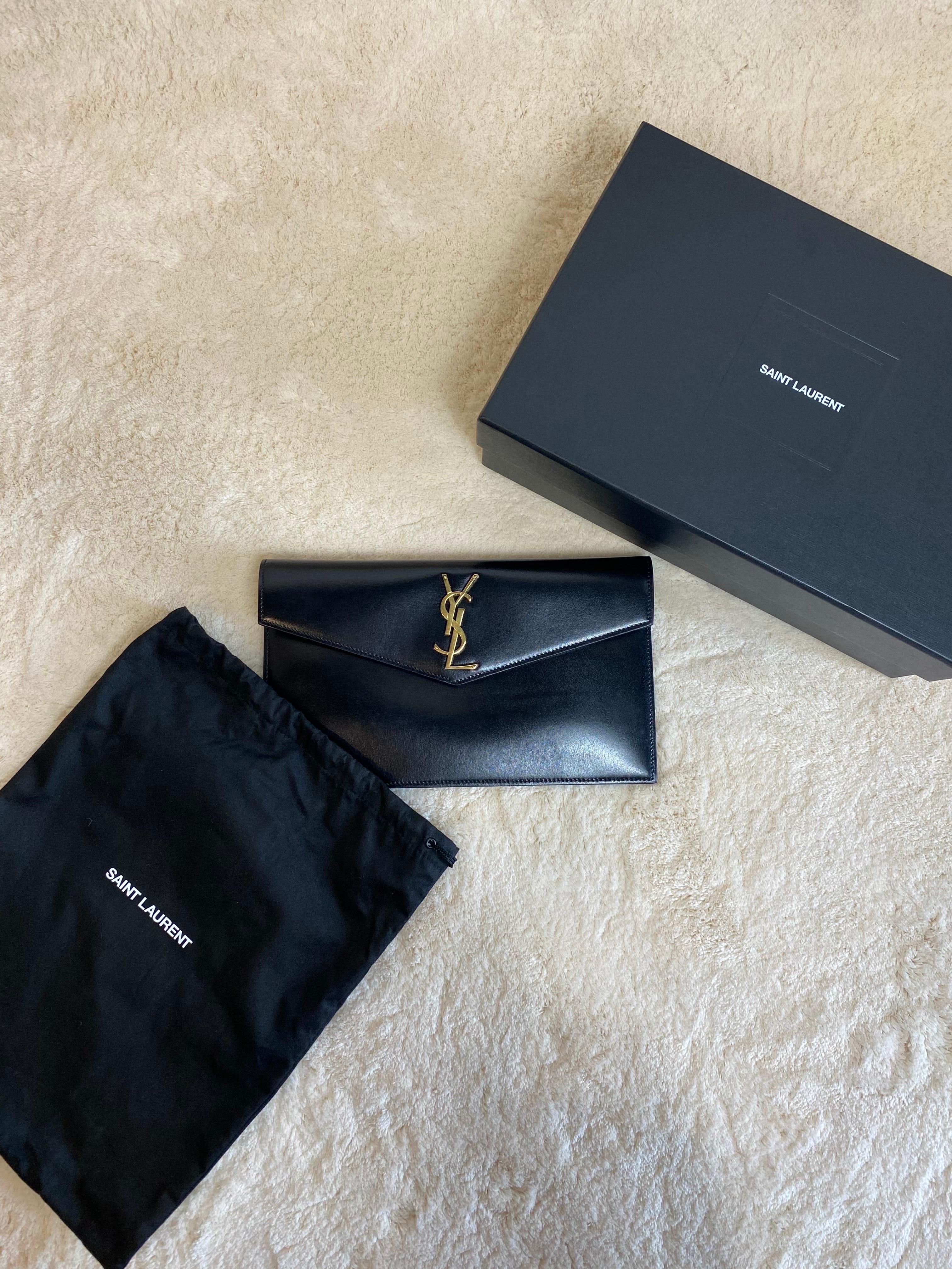 Yves Saint Laurent schwarzer Umschlag. im Zustand „Hervorragend“ im Angebot in Carnate, IT
